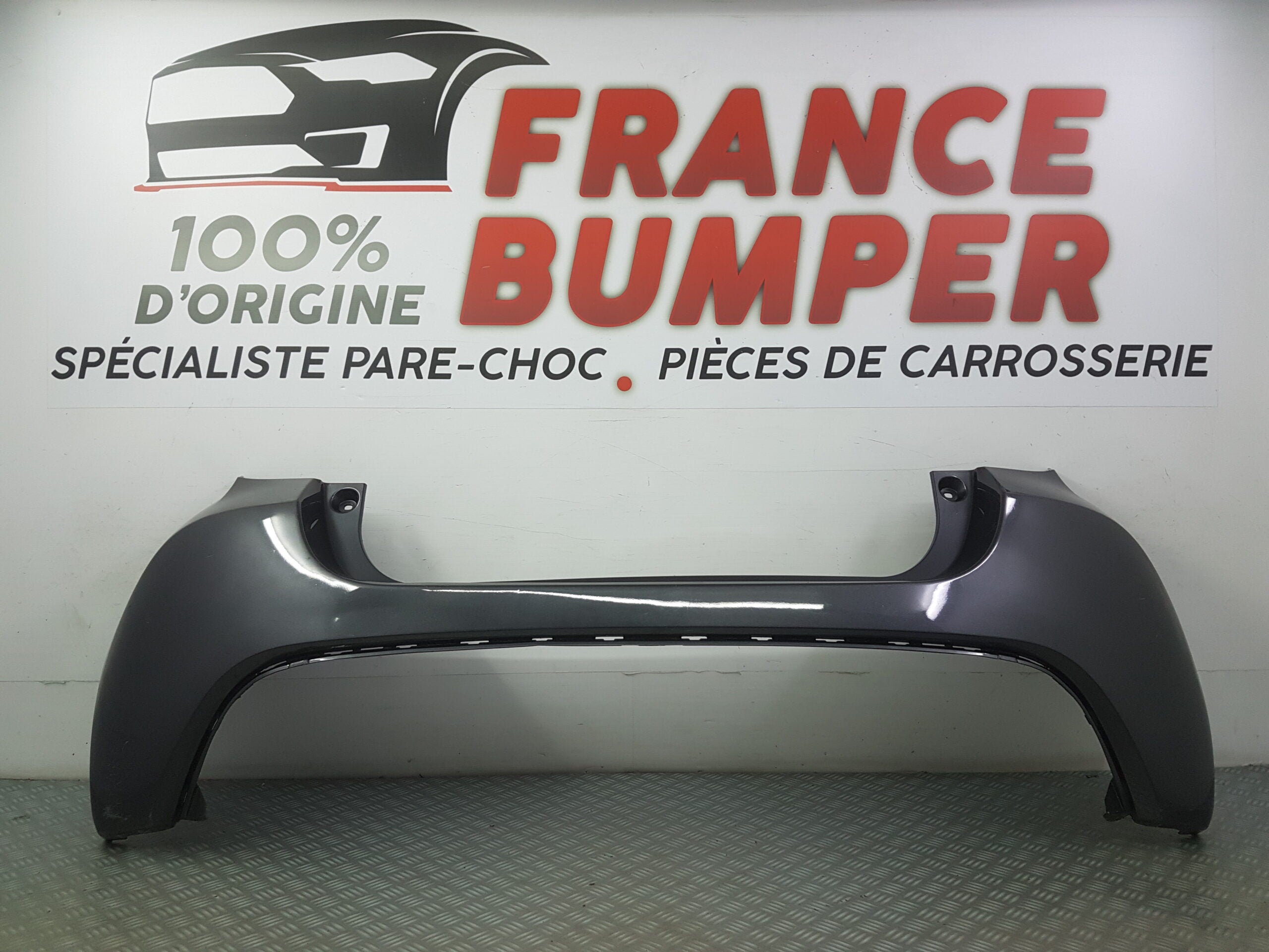 PARE CHOC ARRIERE   TOYOTA YARIS 4 / MAZDA 2 4.