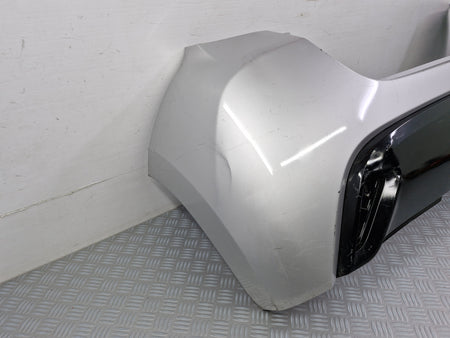 PARE CHOC ARRIERE   TOYOTA YARIS 4 / MAZDA 2 4.