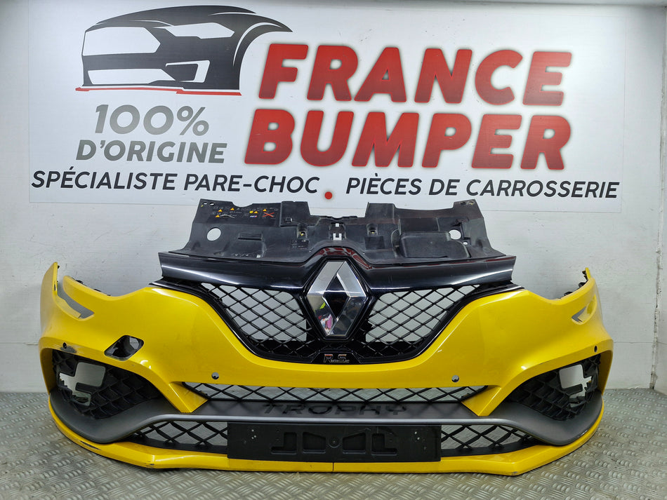 Pare-choc avant Renault Mégane 4 RS Trophy 2015 occasion radars vp251