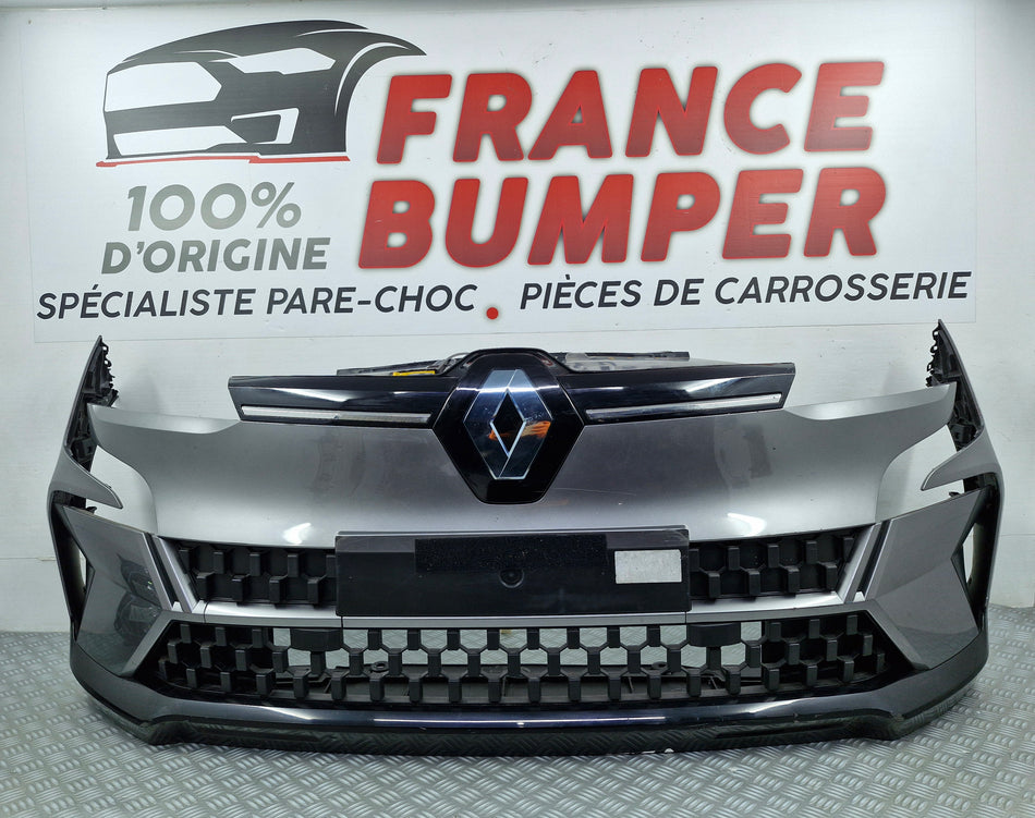 Voorbumper Renault Mégane 5 (Vanaf 12/2021) - Originele tweedehands