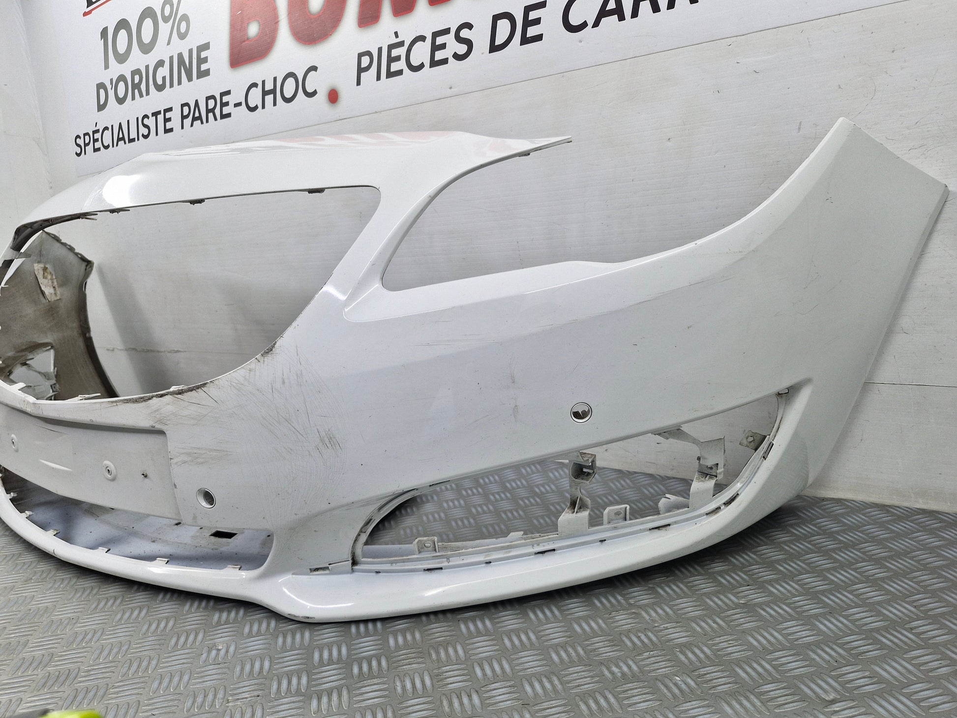 PARE-CHOC AVANT TROUS Lavafaro Pdc pour VW Passat 2014- Trentline PARE-CHOC AVANT TROUS Lavafaro Pdc pour VW Passat 2014- Trentline