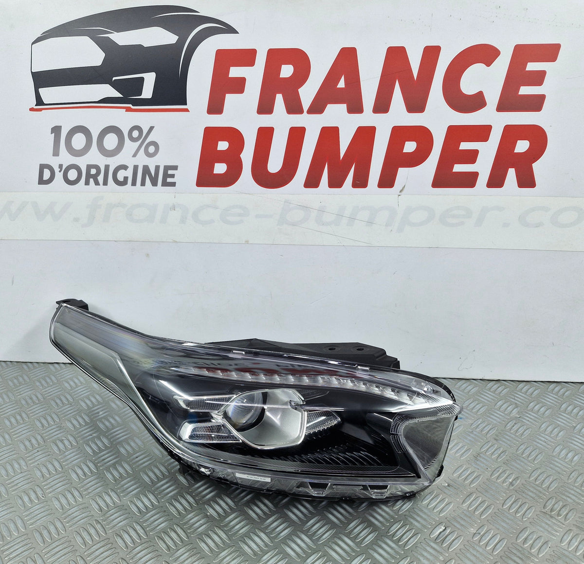 Phare avant droit Kia X-Ceed Phase 1 Full LED – neuf d’origine kj73001