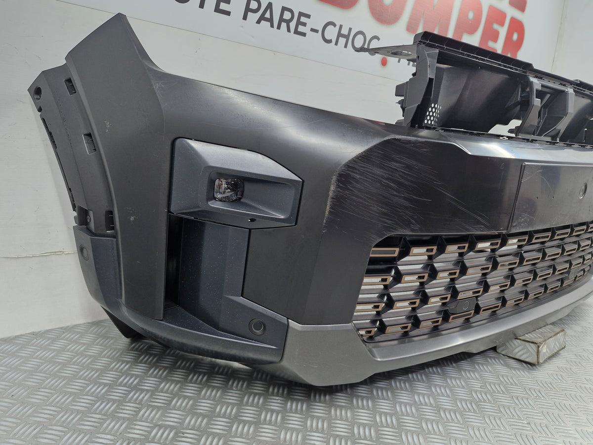 Pare-choc avant Dacia Bigster 2024 occasion avec radars park assist va252