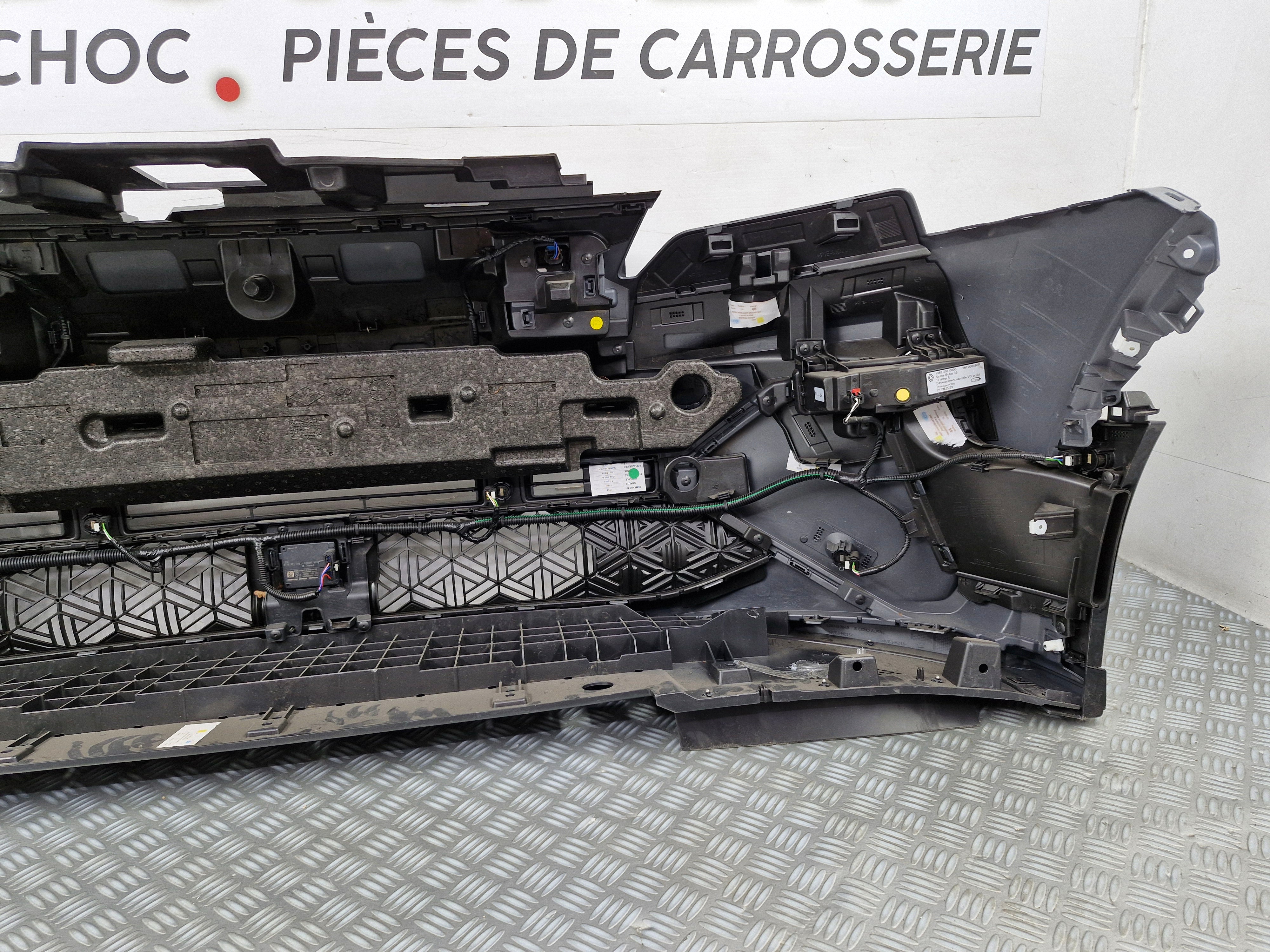 Pare-choc avant Alpine A290 2024 avec radars et park assist d’origine sv906