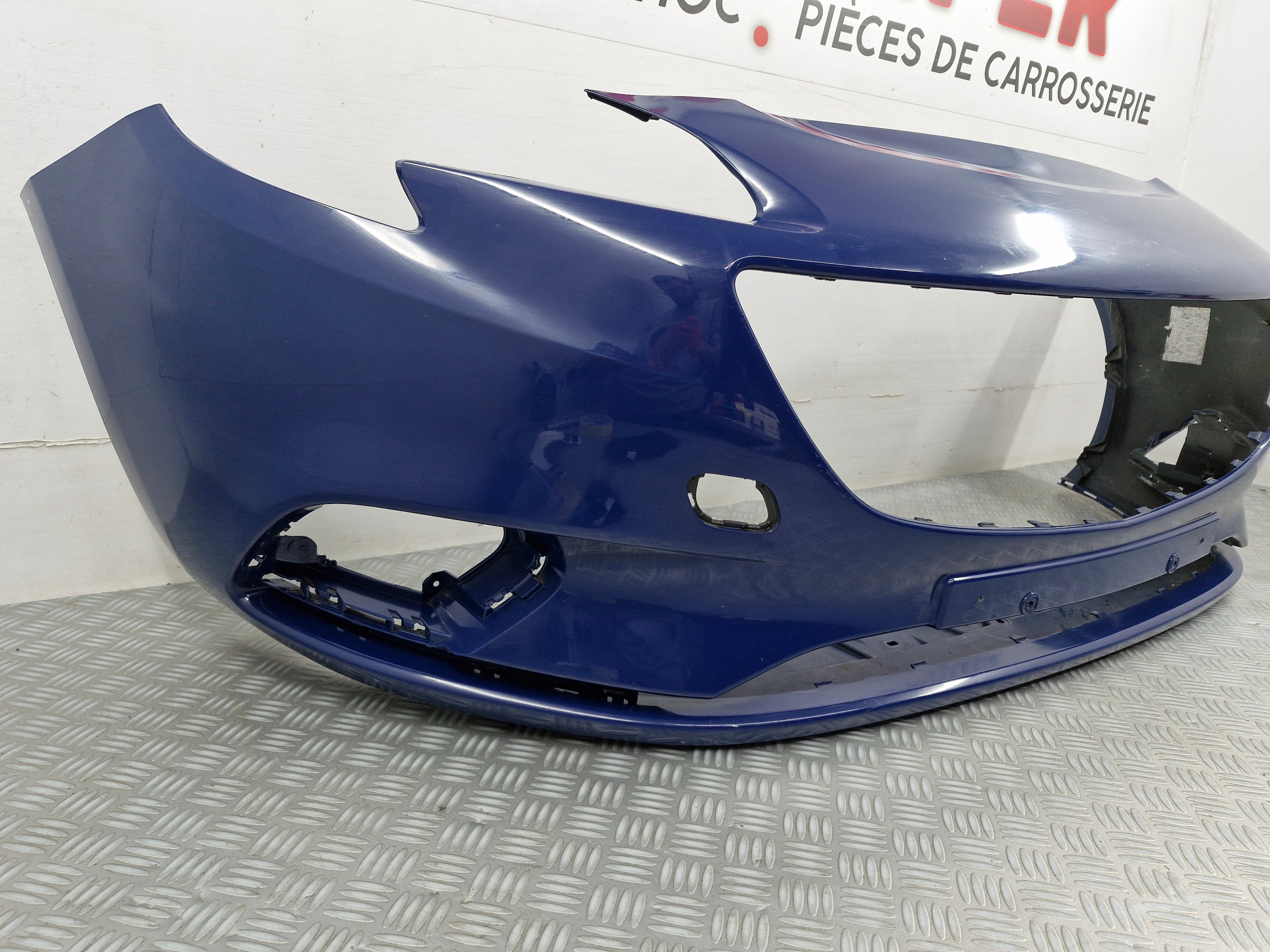 Pare-choc avant Opel Corsa E 2014 d’origine sv983