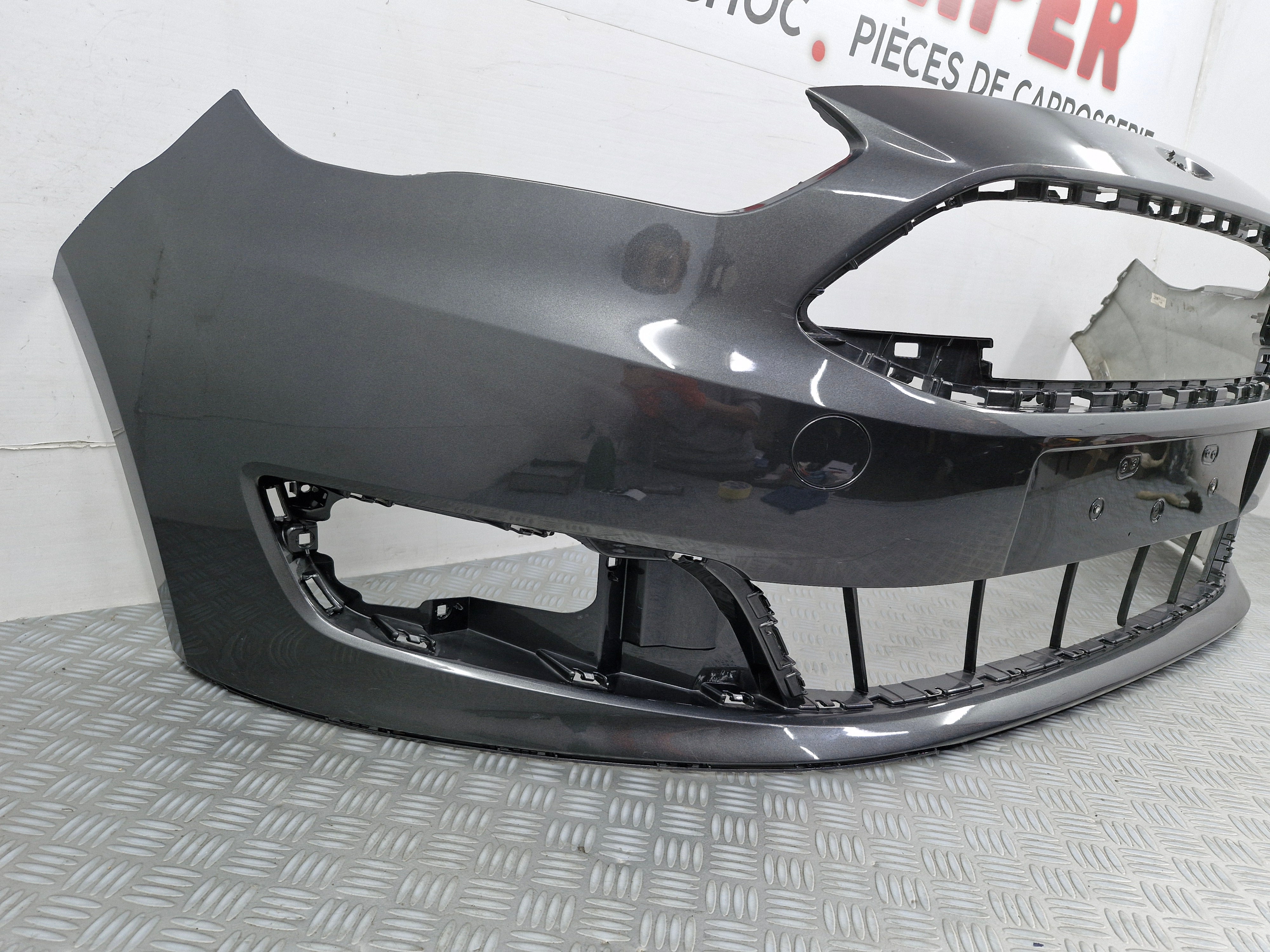 Pare-choc avant Ford C-Max II Phase 2 2015 d’origine sv1312