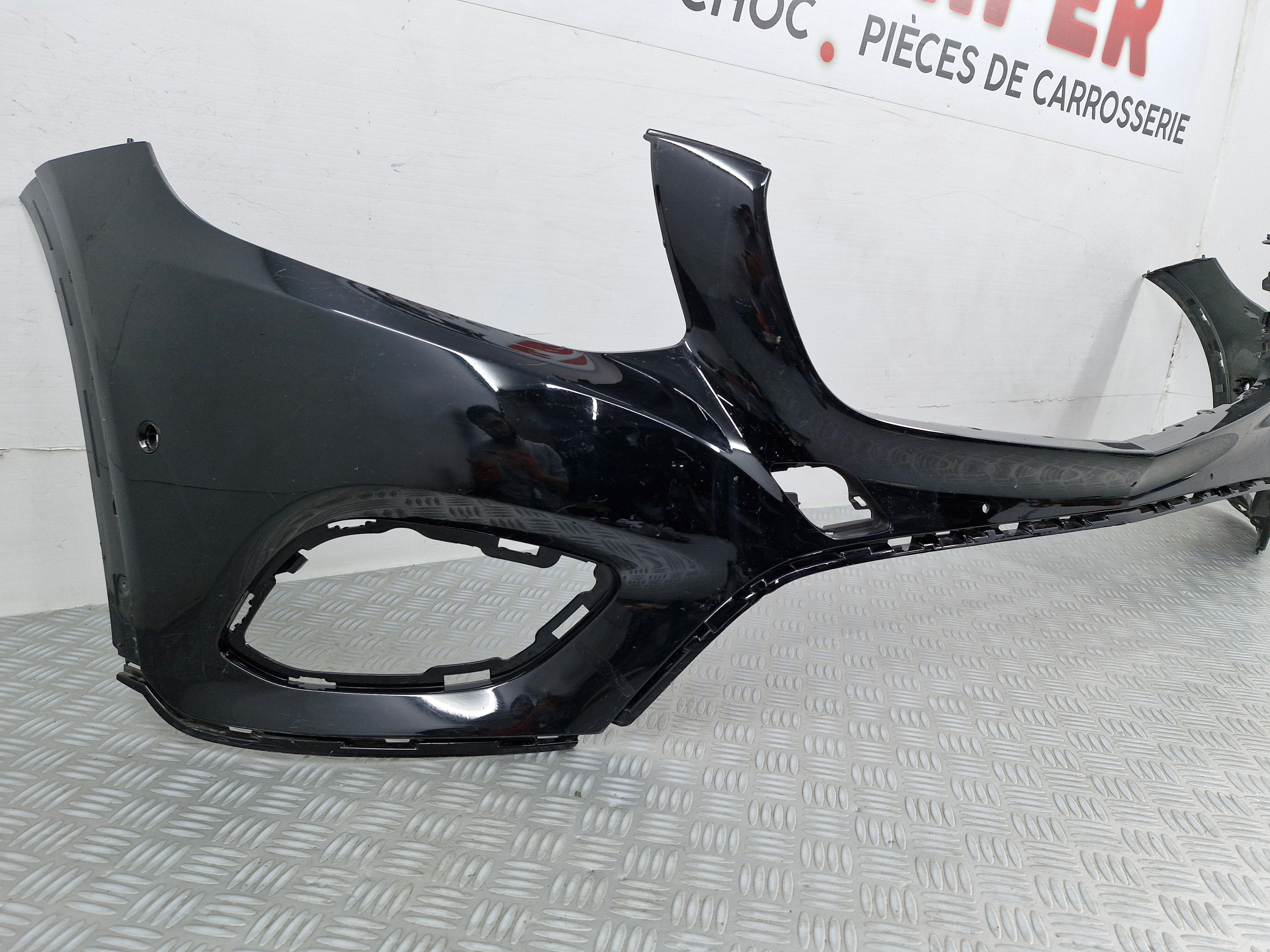 Pare-choc avant Mercedes GLC W253 Phase 1 2016-2020 avec Park Assist d’origine sv1792