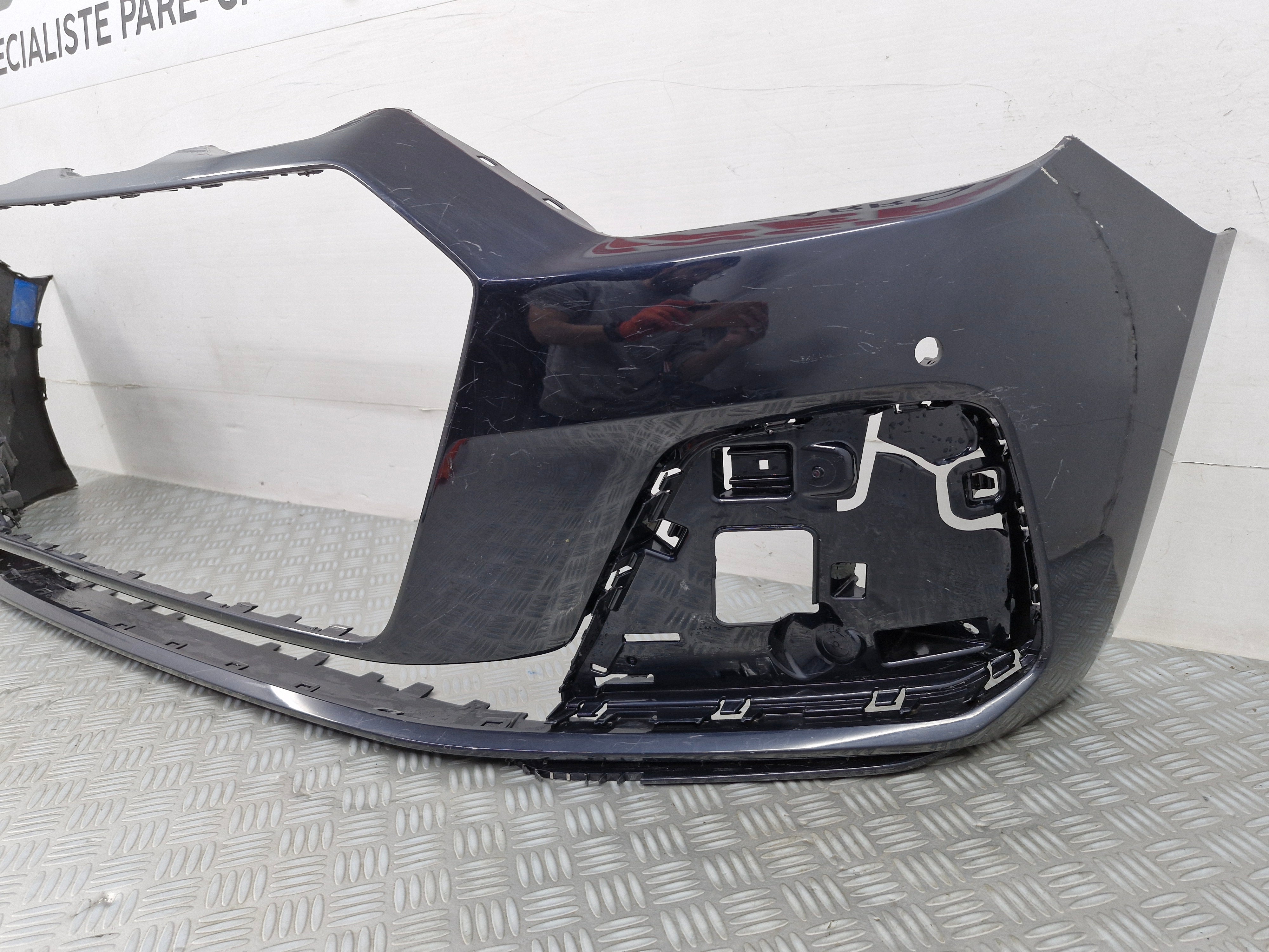 Pare-choc avant Audi A1 II GB 2018 avec radars d’origine sv1893