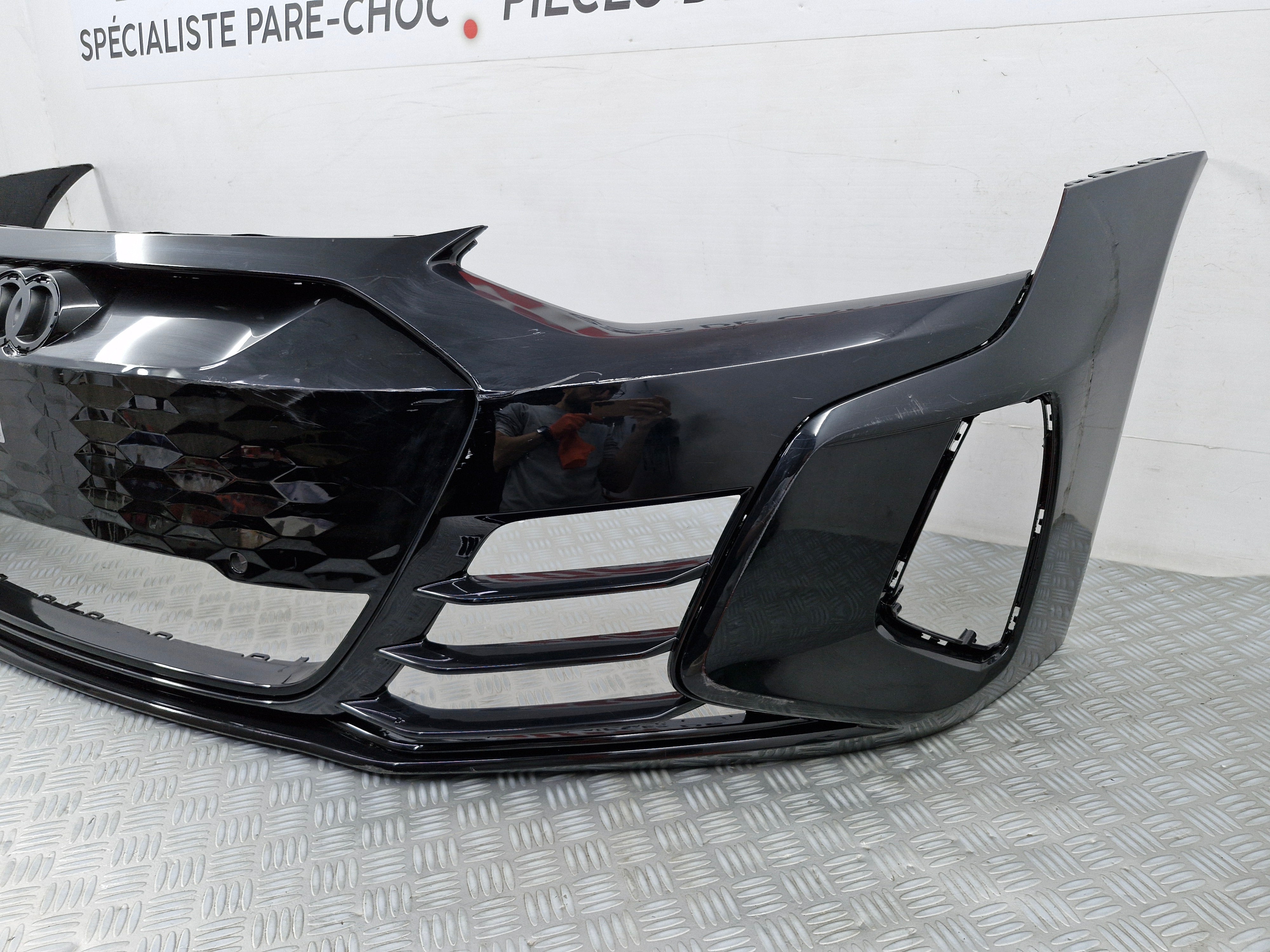 Pare-choc avant Audi E-tron GT Phase 1 2021 avec radars d’origine sv2193