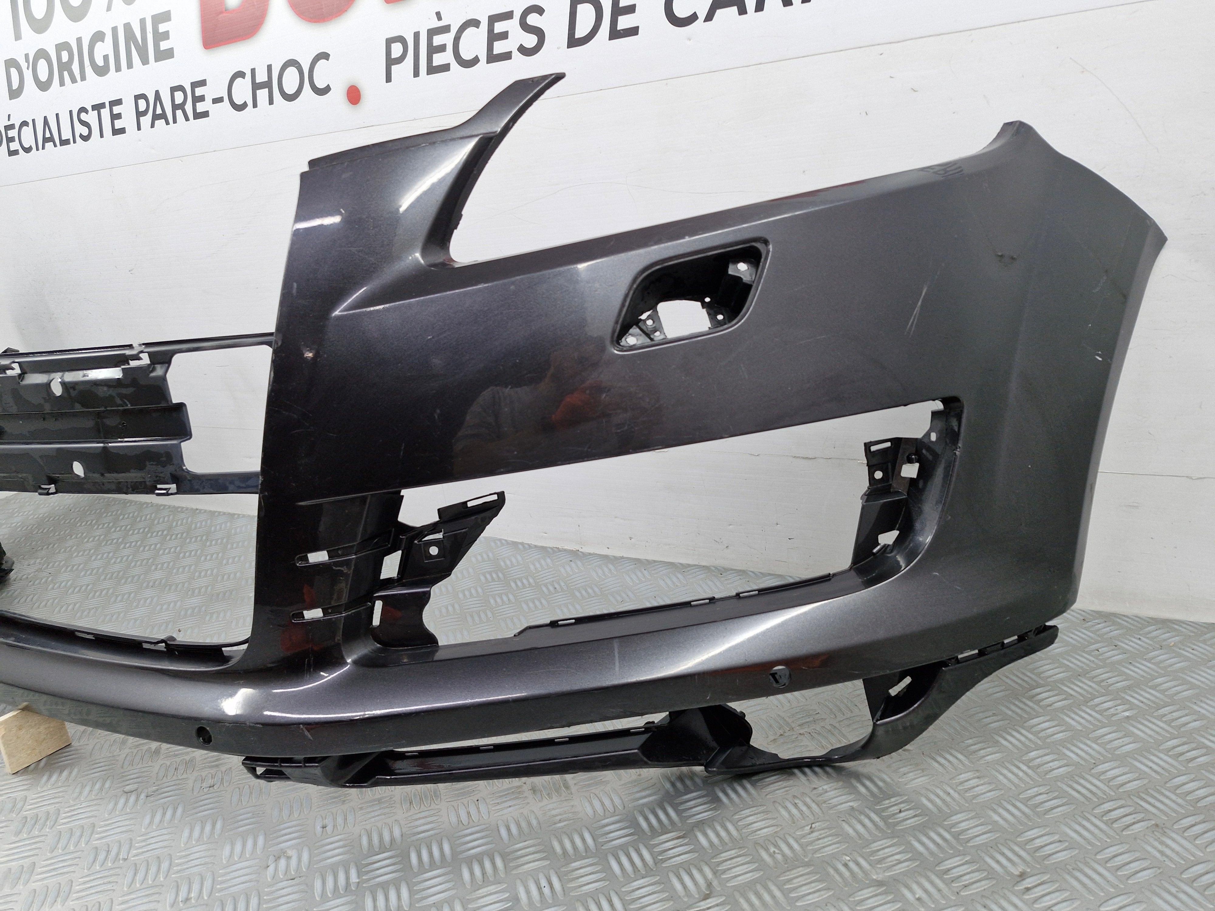 Pare-choc avant Audi Q7 4L Phase 2 2009-2015 avec radars et lave-phares d’origine sv2253