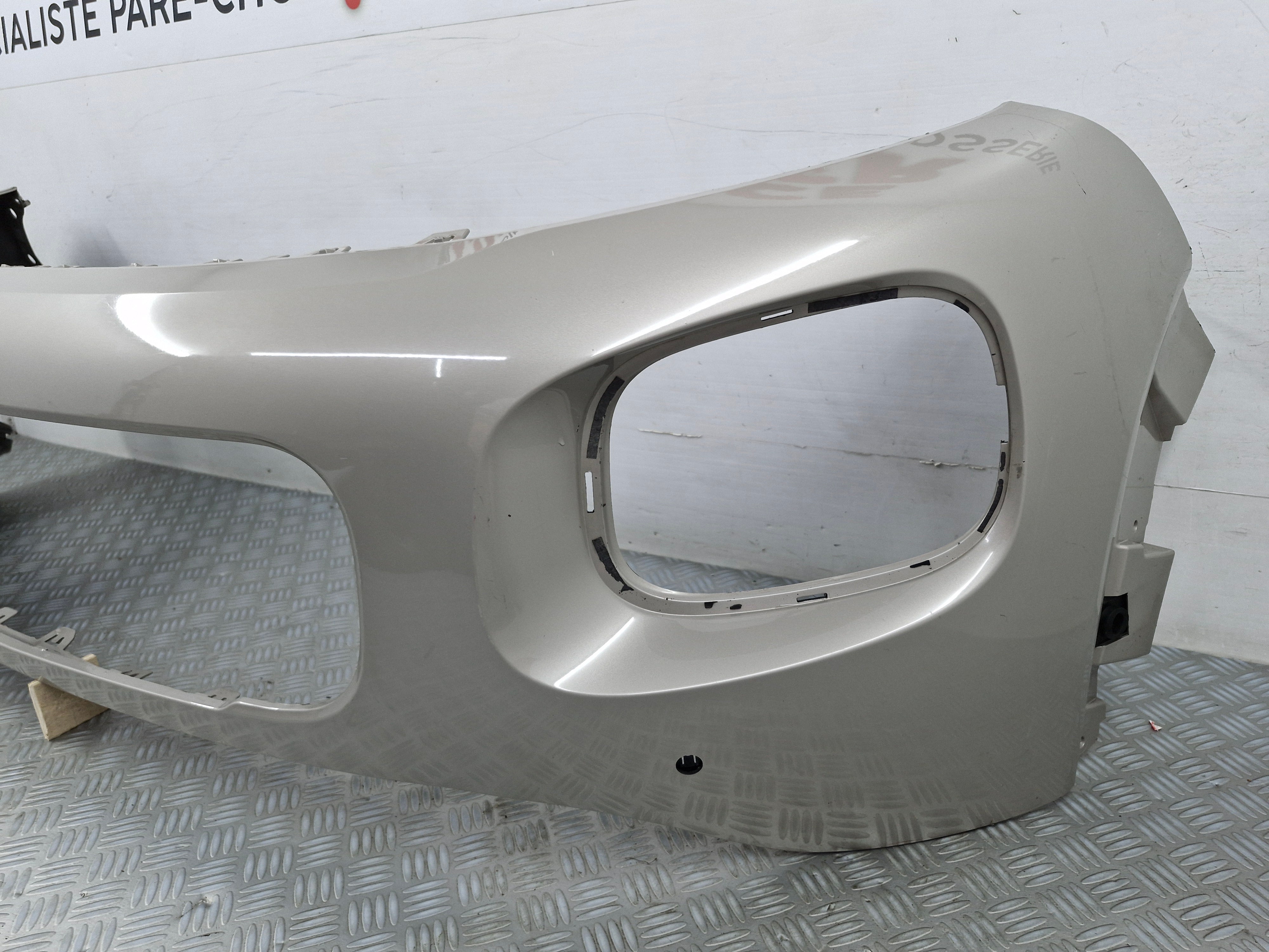 Pare-choc avant Citroën C3 Aircross 2017 avec radars d’origine sv3263