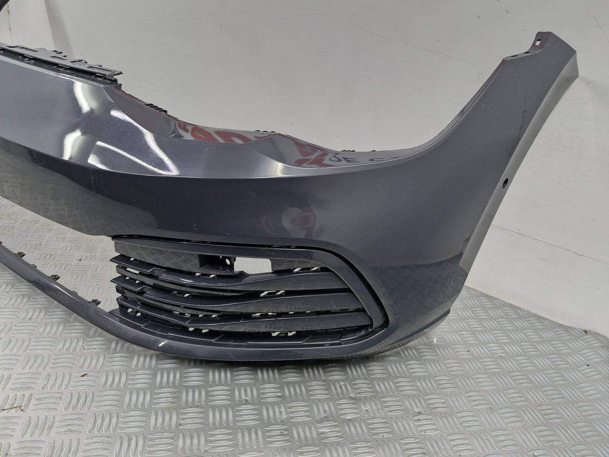 Pare-choc avant Volkswagen Golf 8 2019 avec Park Assist d’origine sv3742