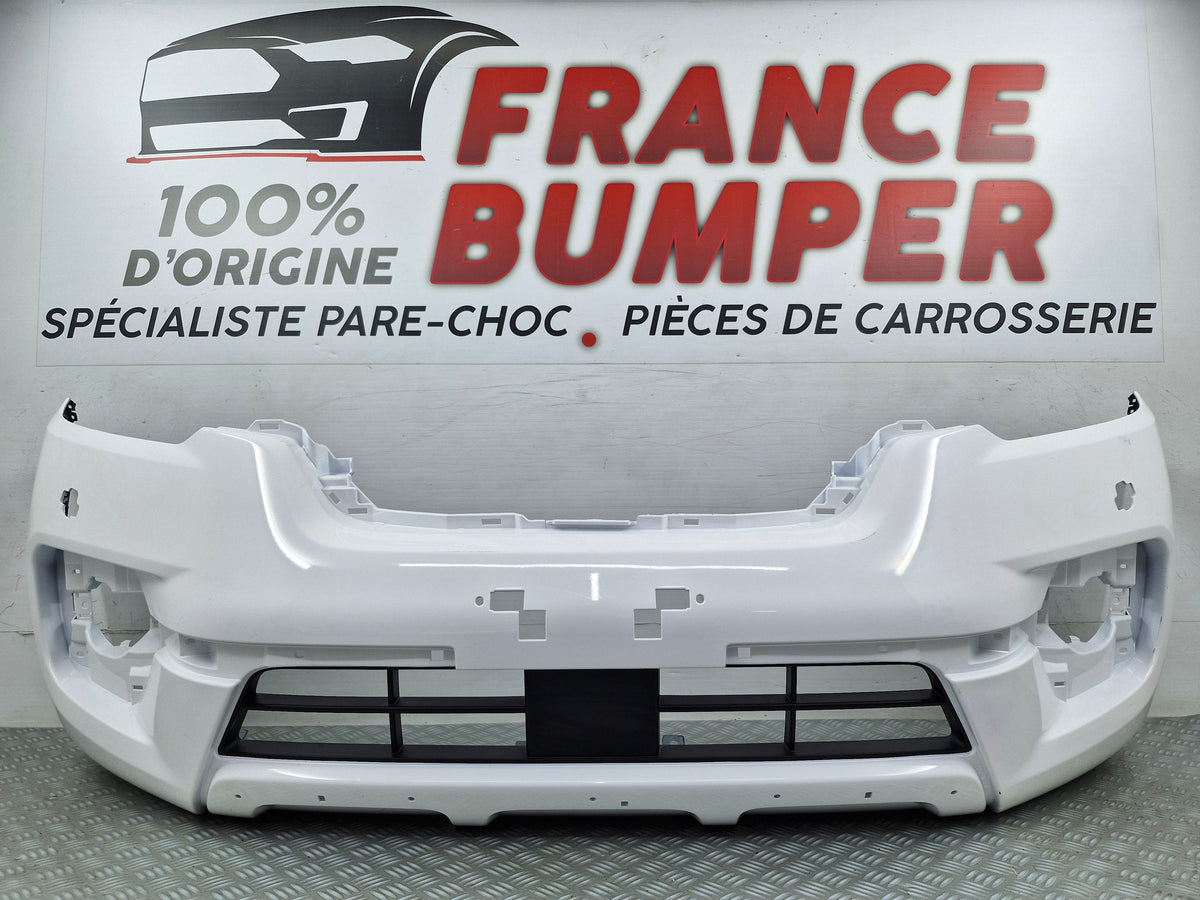 Pare-choc avant Renault Alaskan 2017 blanc avec lave-phares d’origine France Bumper sv769