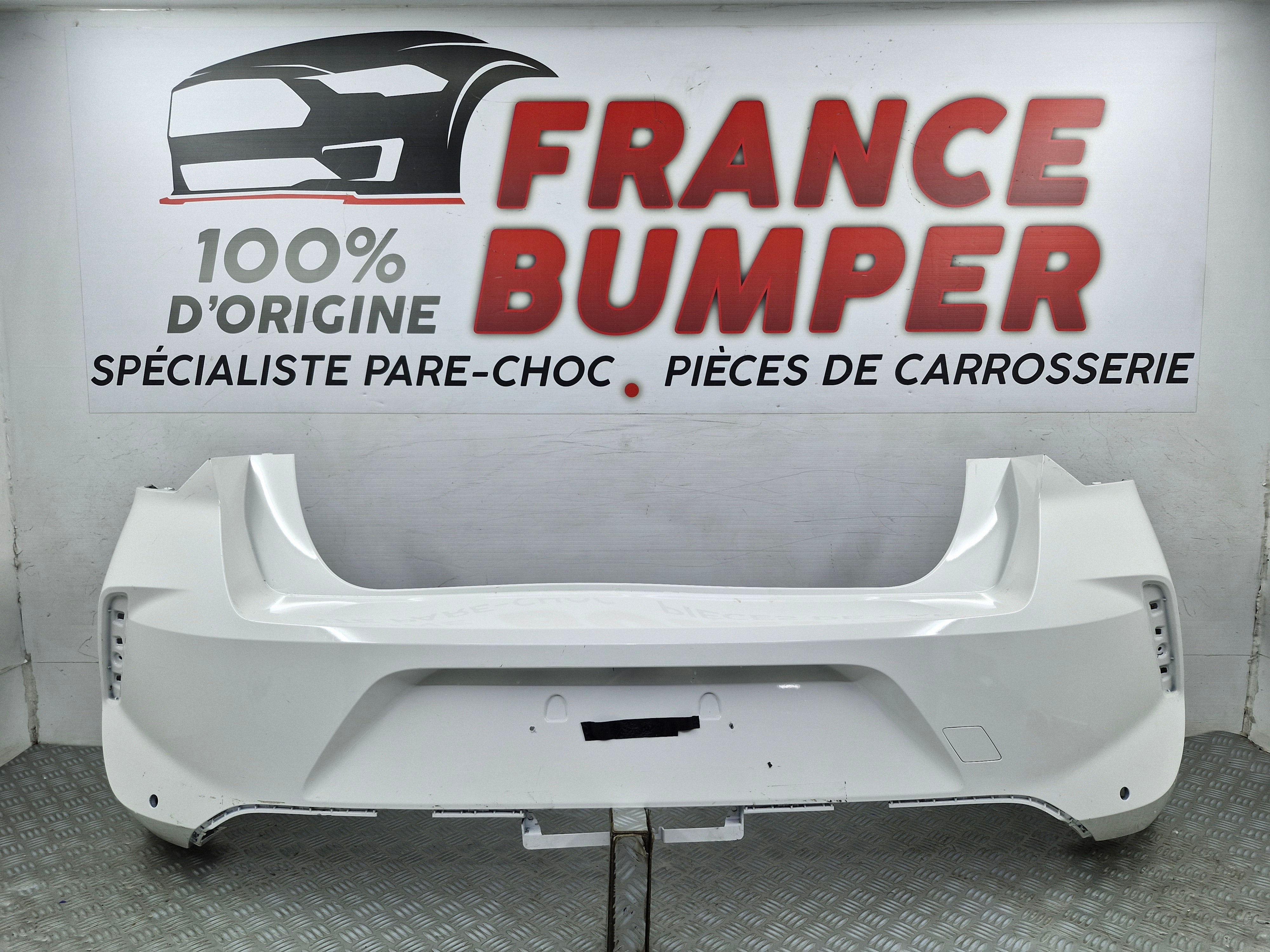 Pare-choc arrière Opel Astra L d’occasion – Emplacement radar