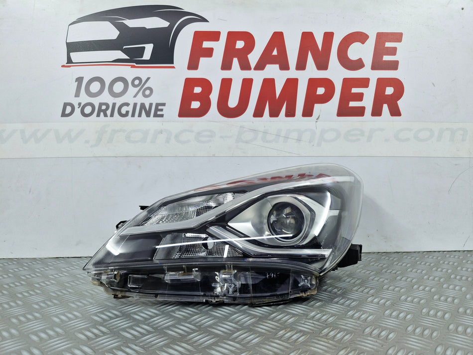 Phare avant gauche Toyota Yaris III Phase 1 d’origine d’occasion PH592