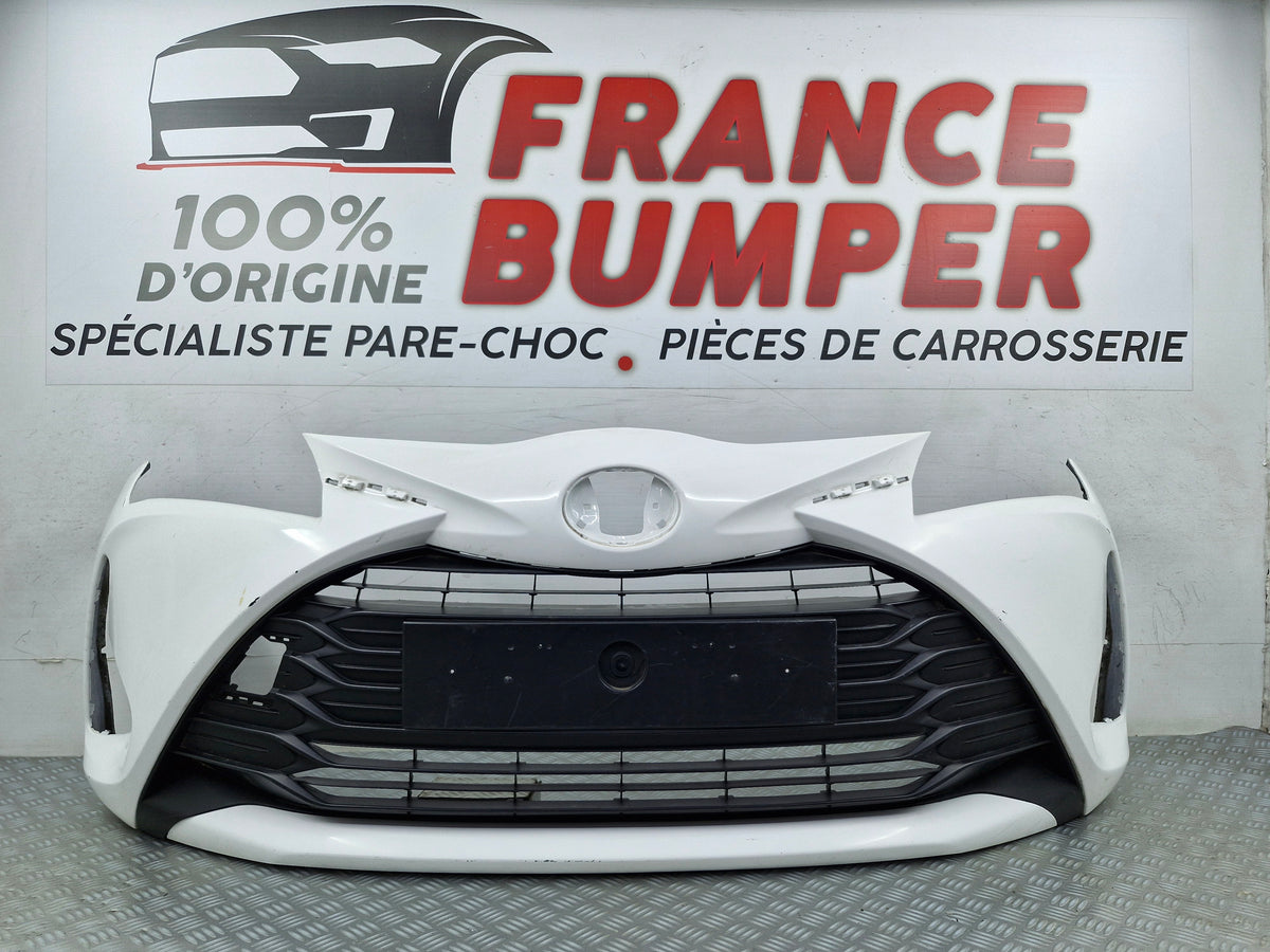 Pare-choc avant Toyota Yaris 3 Phase 3 d’origine d’occasion FB611