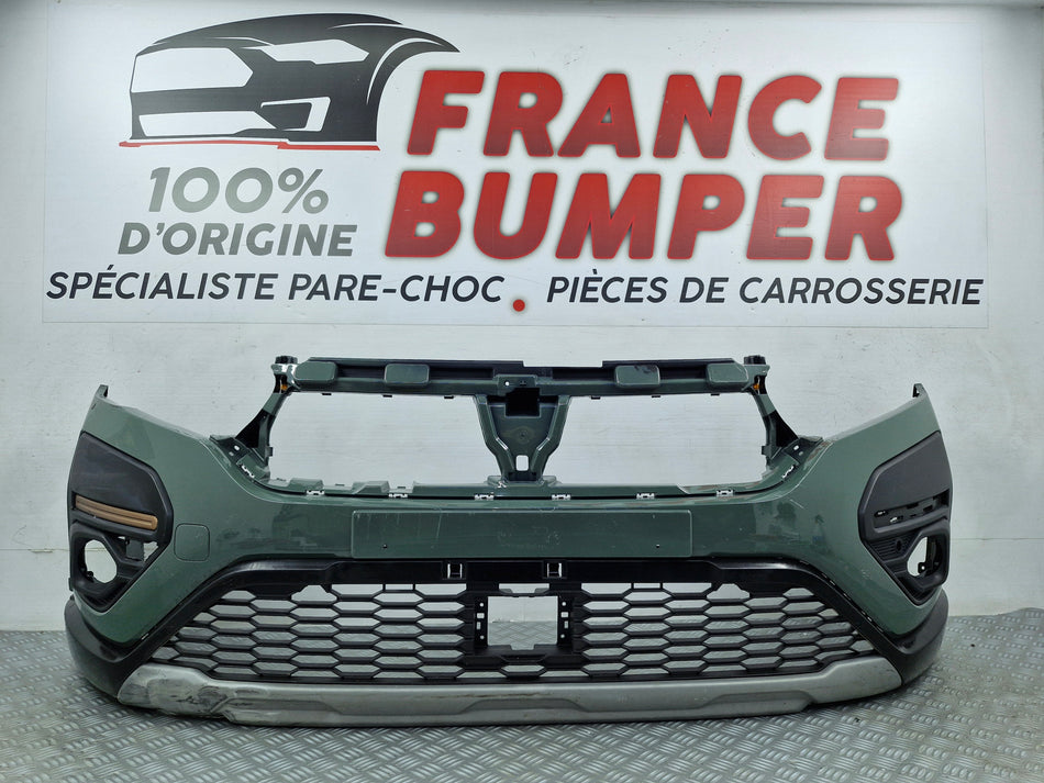 Přední bílý nárazník Dacia Sandero III Stepway (od 09/2020) – originální použitý