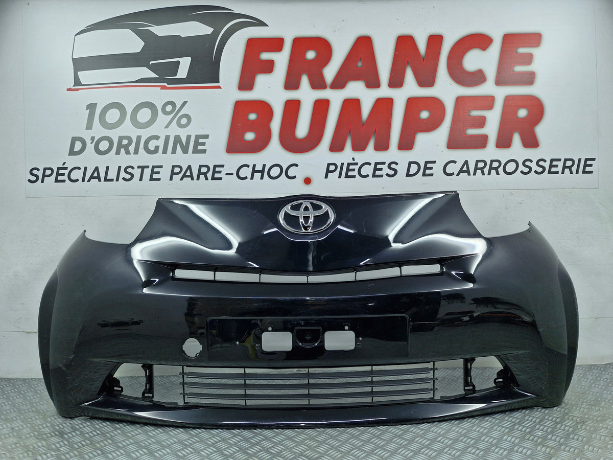 Pare-choc avant Toyota iQ 2009 origine FB799