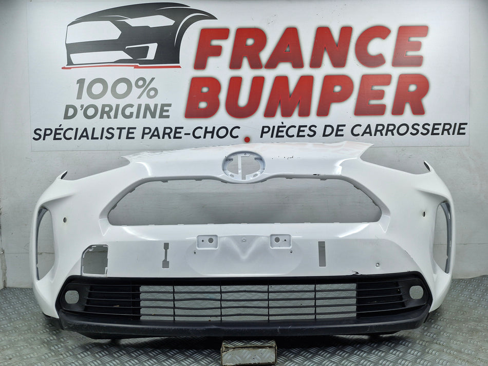Pare-chocs avant Toyota Yaris Cross avec emplacements radars occasion tq6r84
