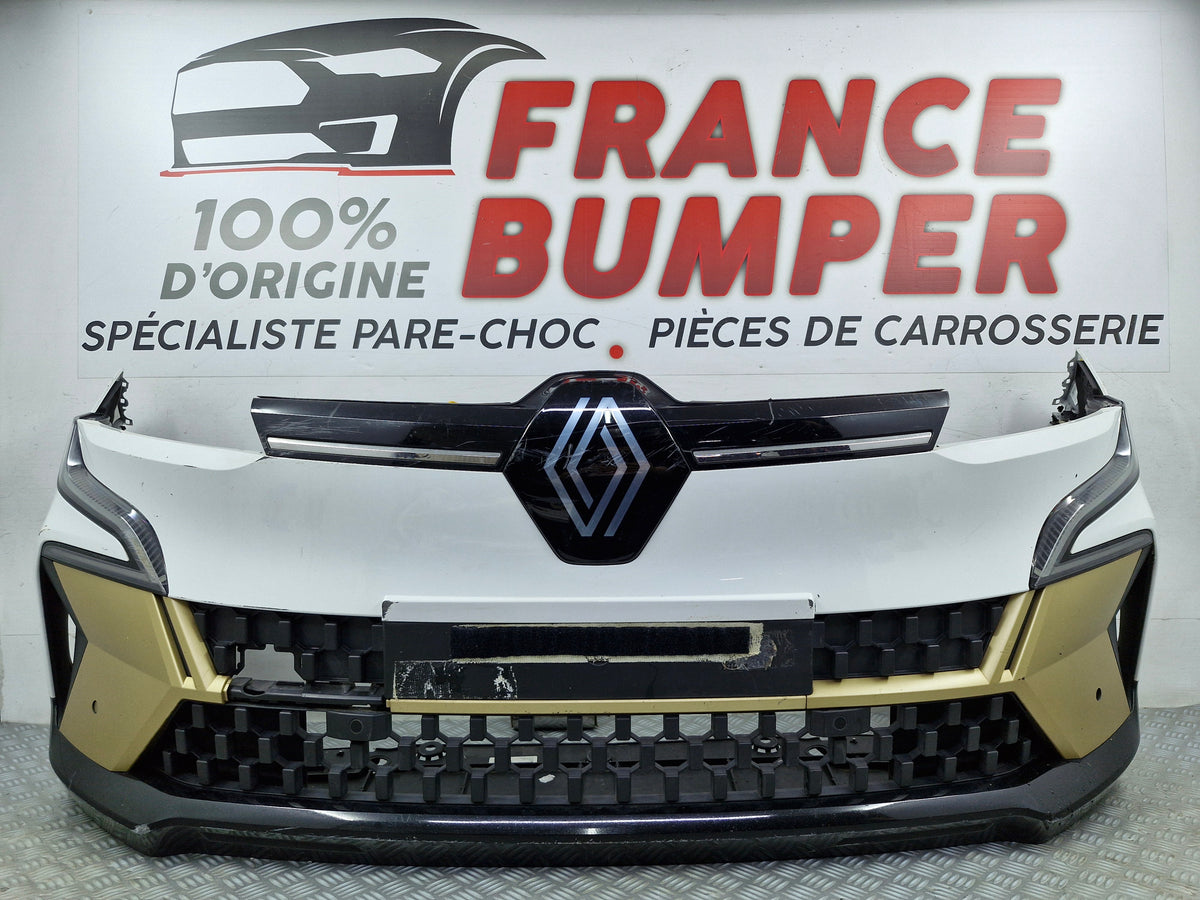 Pare-choc avant Renault Mégane 5 E-Tech radars Park Assistance occasion d'origine France Bumper FB728
