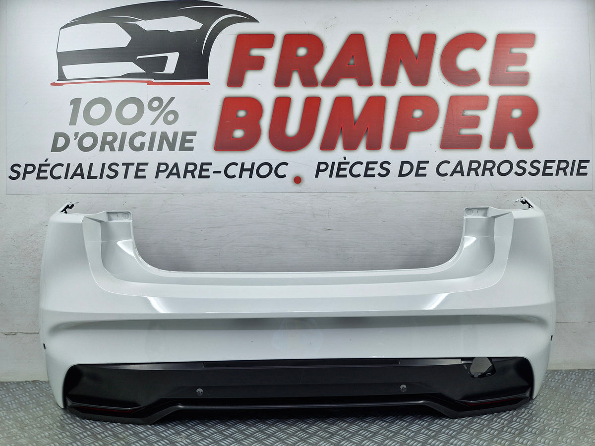 France Bumper Pare-choc arrière Renault Clio 6 avec emplacement radar occasion d'origine FB757