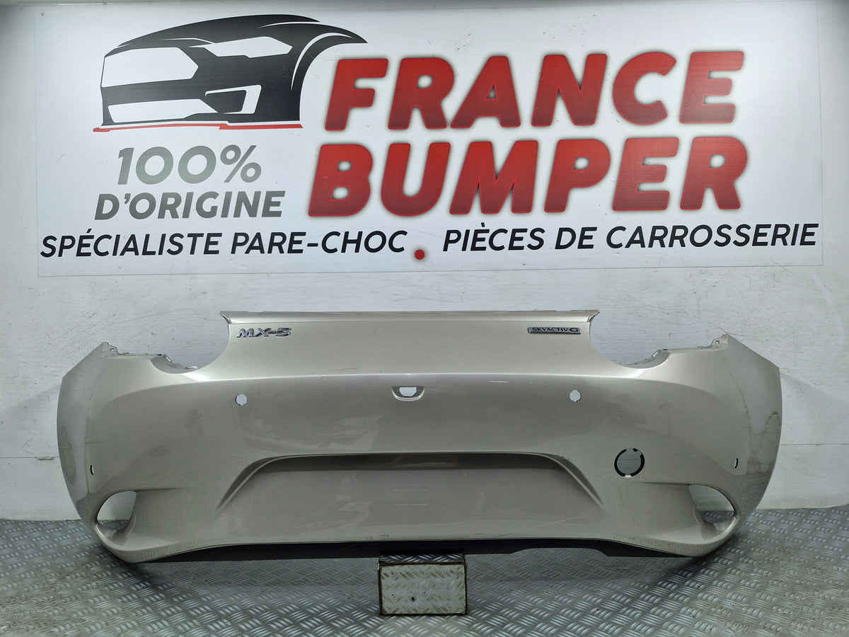France Bumper Pare-choc arrière Mazda MX-5 occasion d'origine FB827