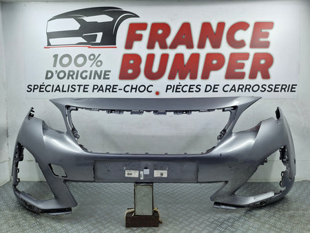 Pare-chocs avant Peugeot 3008 II Phase 1 avec emplacements Park Assistance occasion d'origine France Bumper p3008p116
