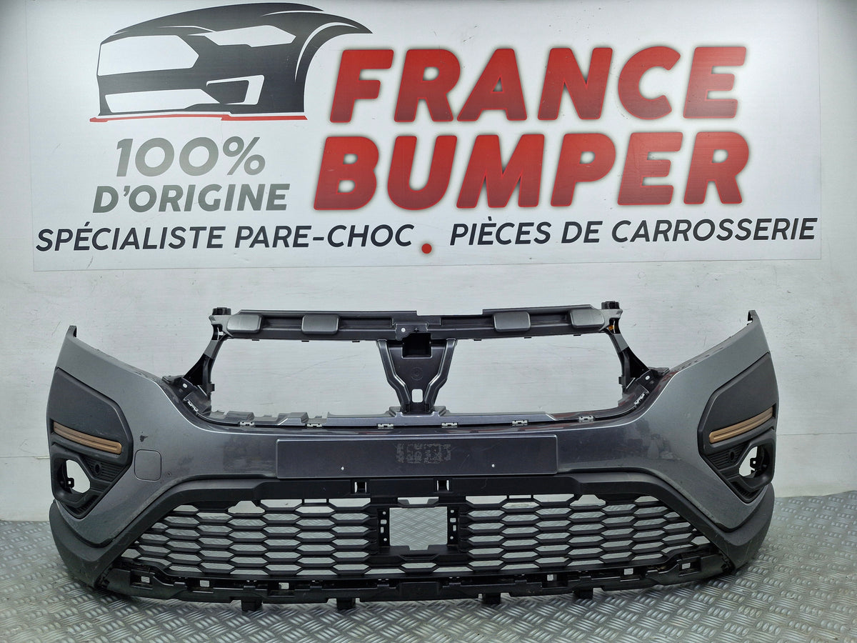France Bumper FB764 pare-choc avant Dacia Sandero III Stepway à partir de 09/2020 occasion d'origine