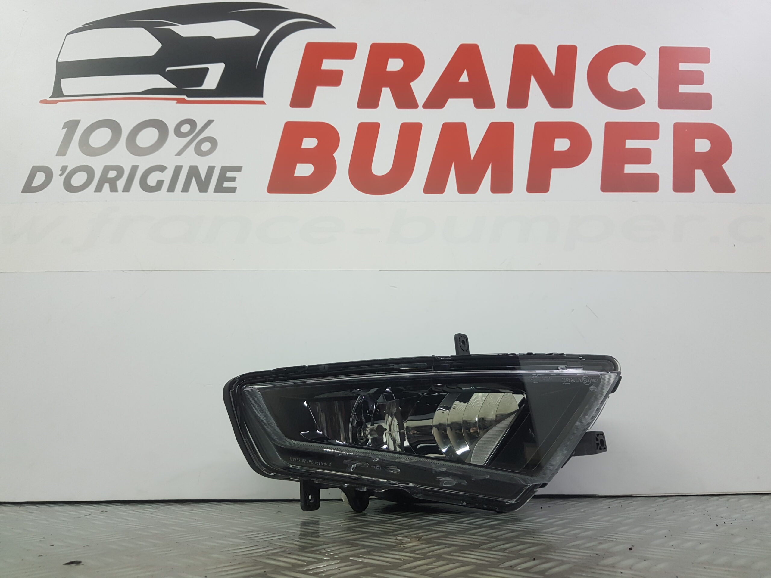 ANTIBROUILLARD AVANT DROIT SEAT IBIZA IV PH2 FRANCE BUMPER