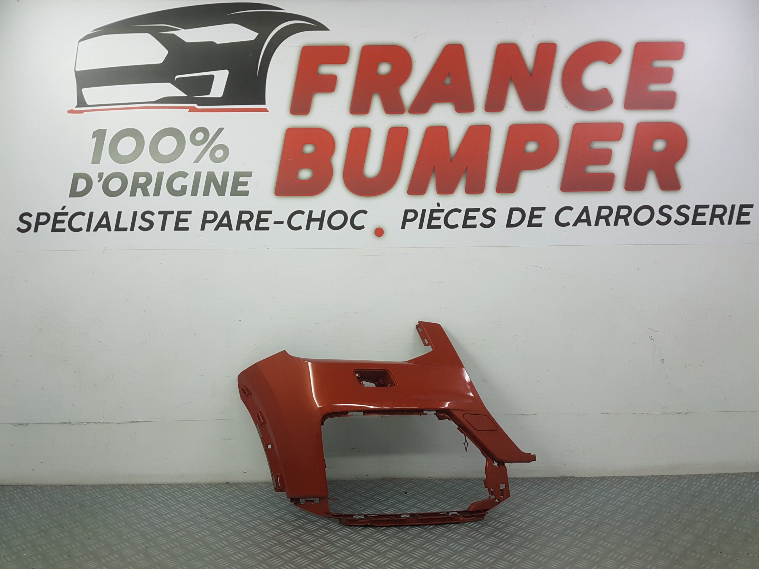 DEMI PARE CHOC AVANT DROIT AUDI Q2 PH1 SLINE FRANCE BUMPER