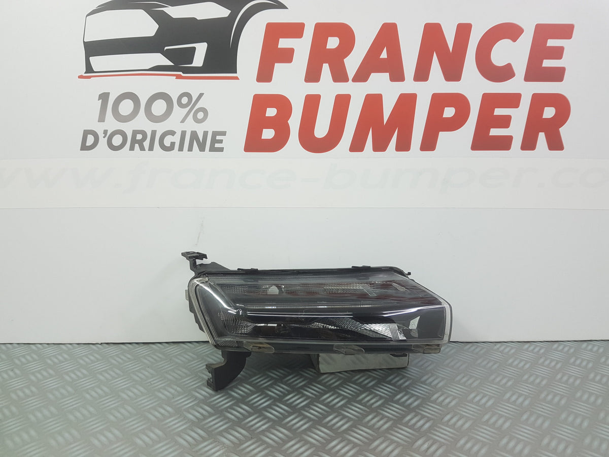 FEU DIURNE AVANT DROIT DACIA SPRING *** FRANCE BUMPER