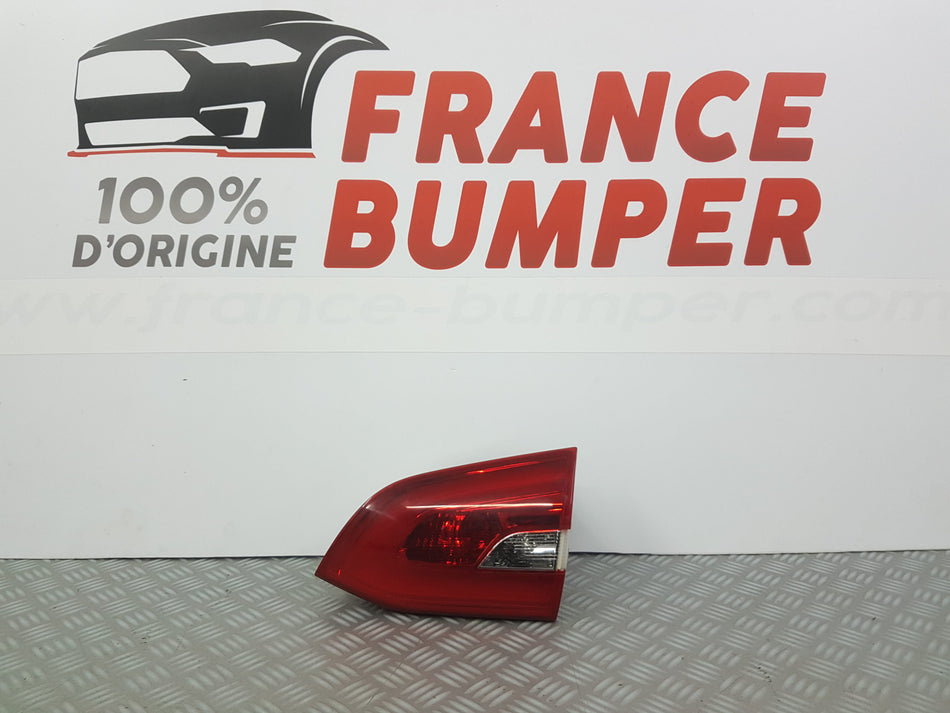 FEUX ARRIERE D ( INT ) PEUGEOT 308 II T9 SW FRANCE BUMPER