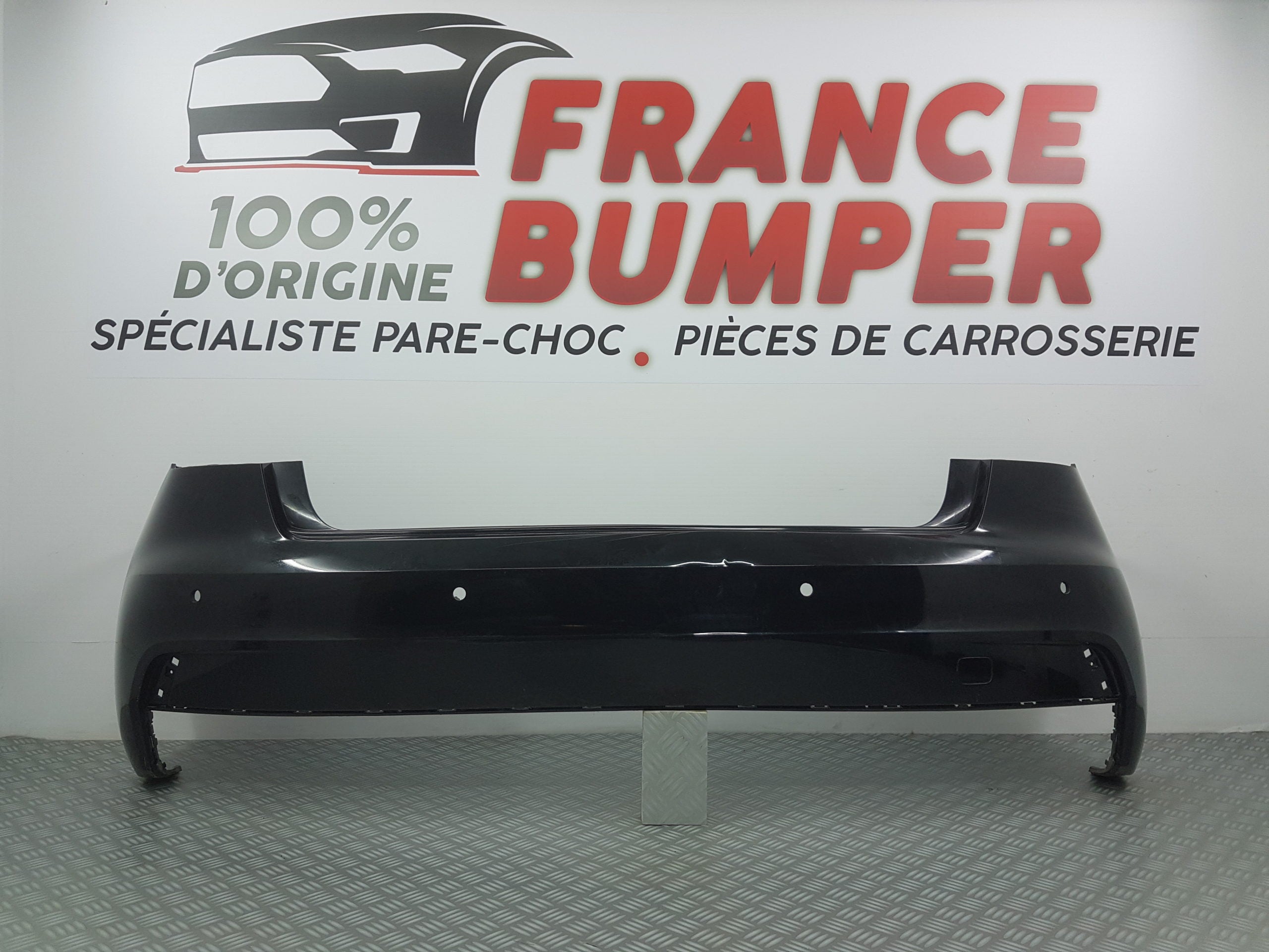 PARE CHOC ARRIERE AUDI A1 II FRANCE BUMPER