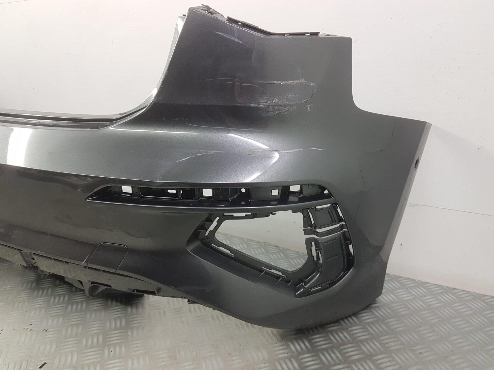 PARE CHOC ARRIERE AUDI A1 1 SPORTBACK PHASE 1 8X0807068DGRU EUR 145,00 PARE CHOC ARRIERE AUDI A1 1 SPORTBACK PHASE 1 8X0807068DGRU EUR 145,00