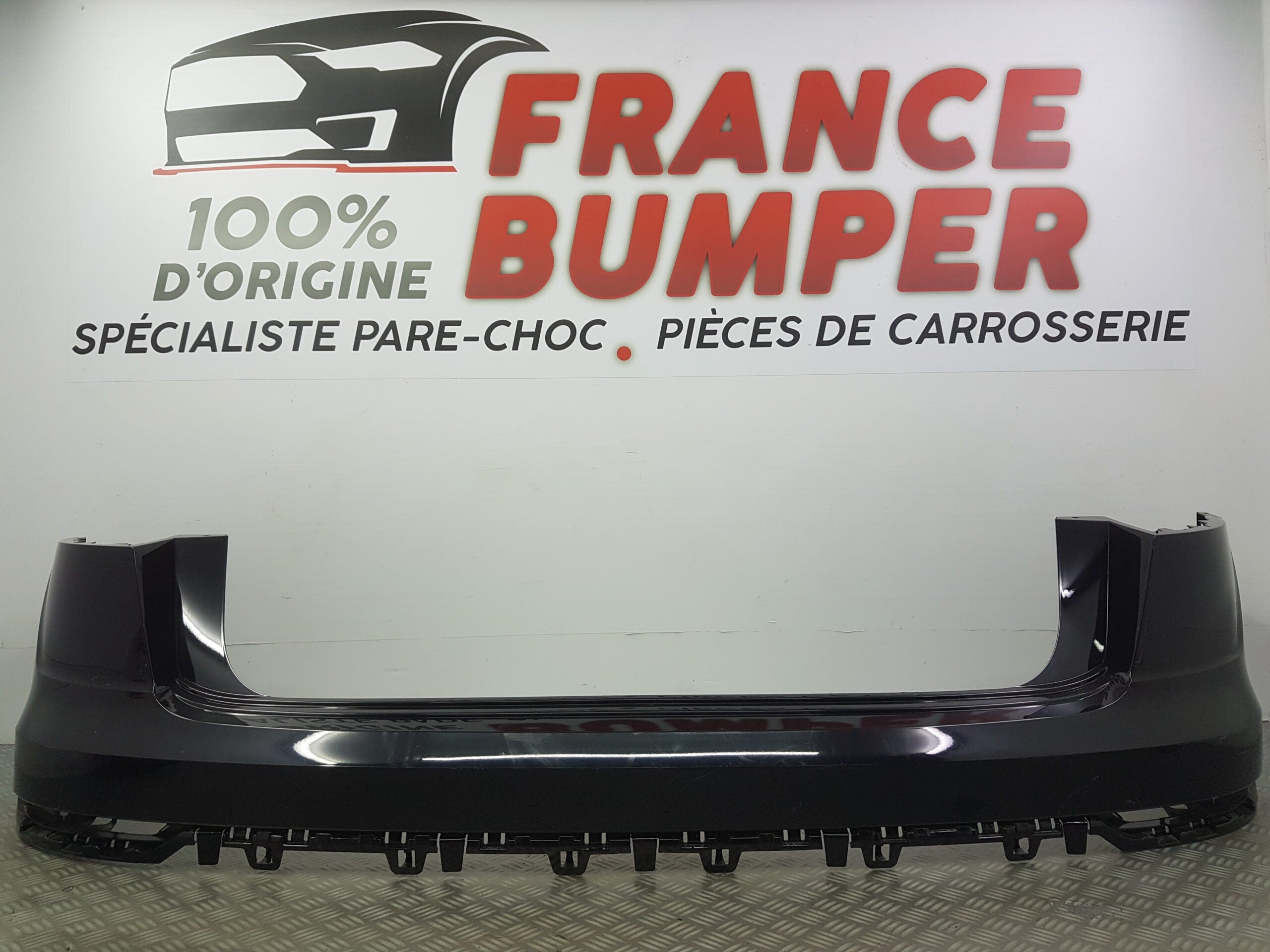 PARE CHOC ARRIERE AUDI Q8 (F1) FRANCE BUMPER