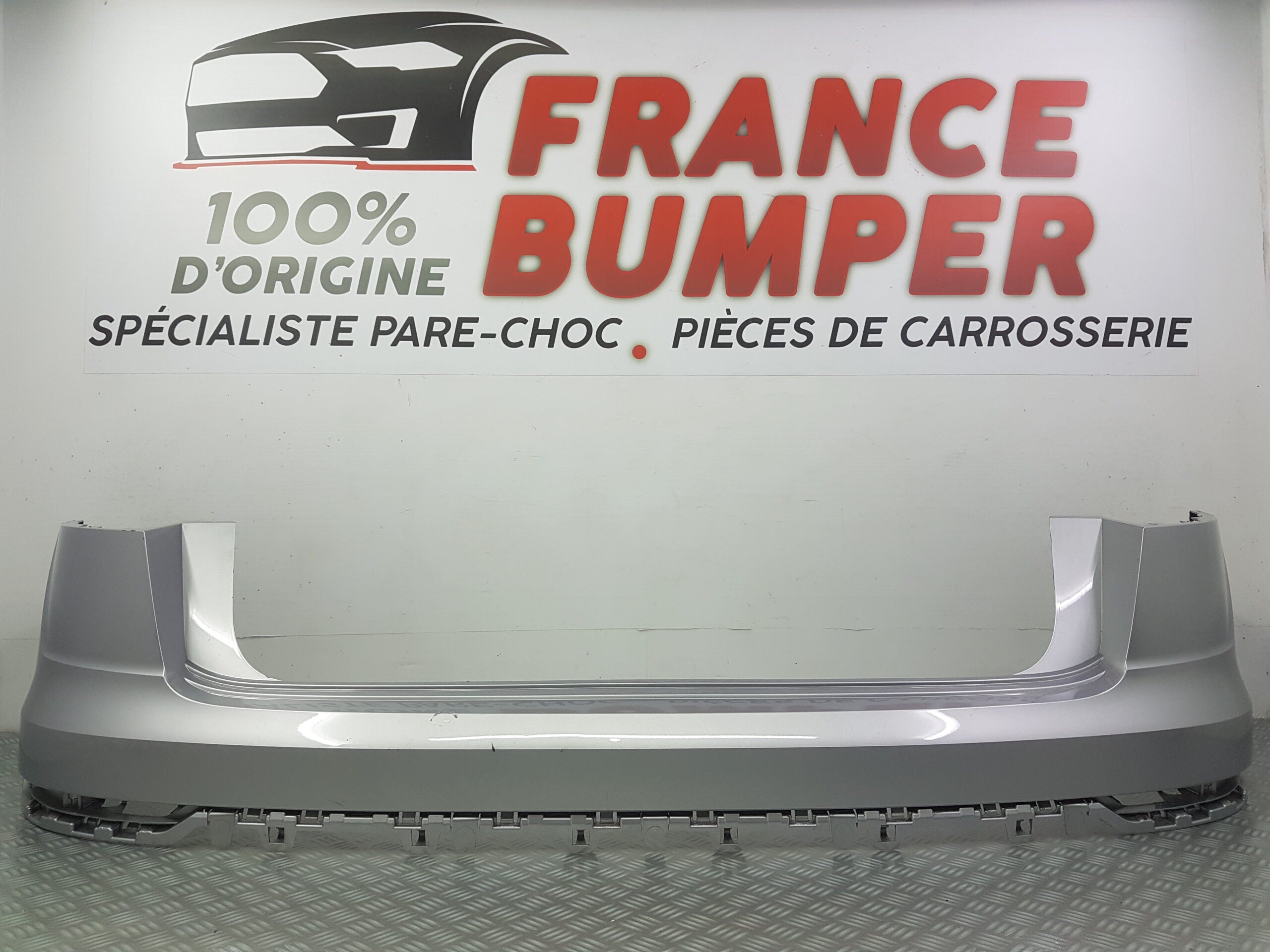 PARE CHOC ARRIERE AUDI Q8 (F1) FRANCE BUMPER