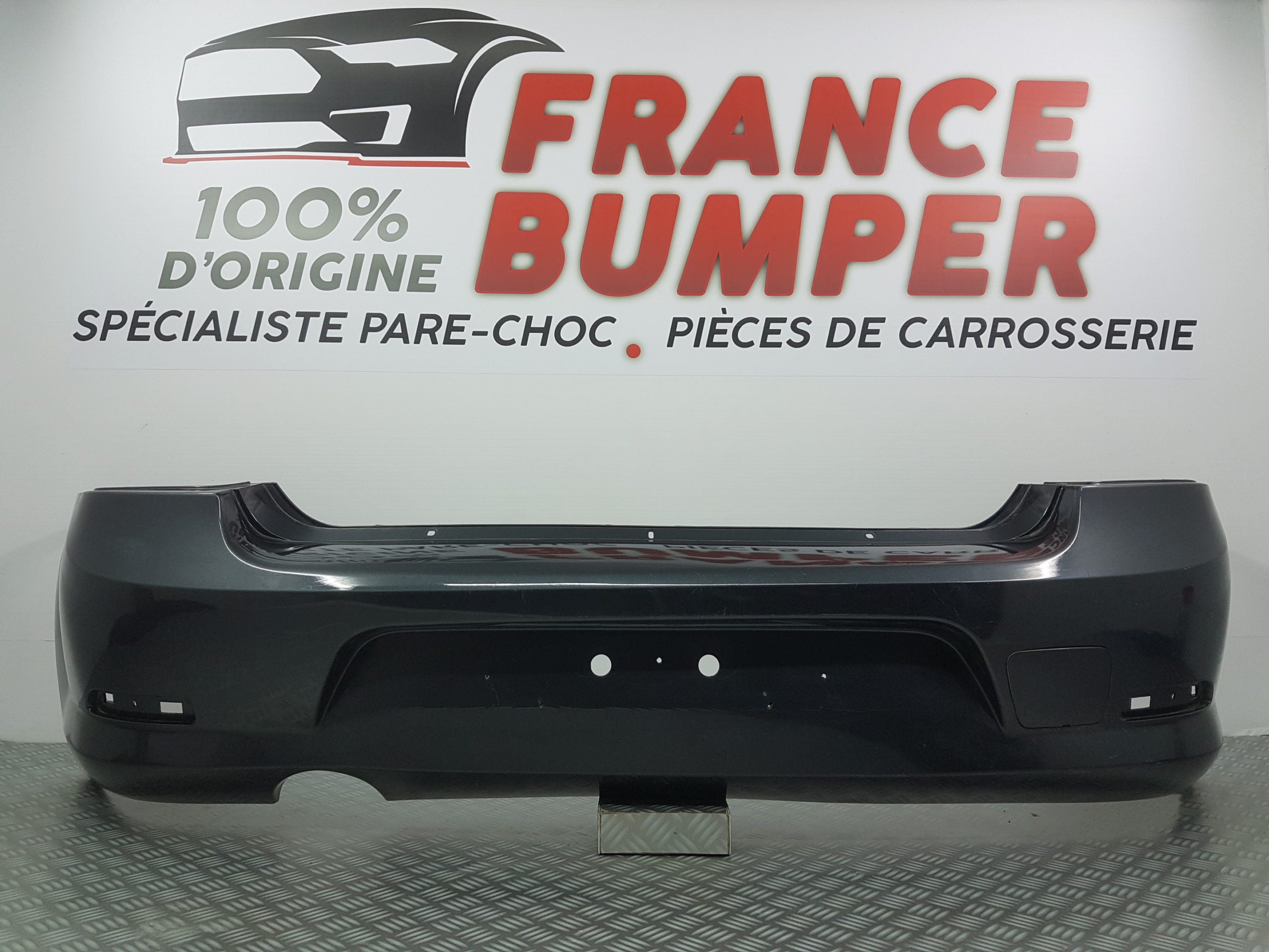 PARE CHOC ARRIERE DACIA LOGAN I PH2 FRANCE BUMPER