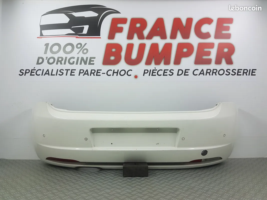 PARE CHOC ARRIERE FIAT GRAND PUNTO FRANCE BUMPER