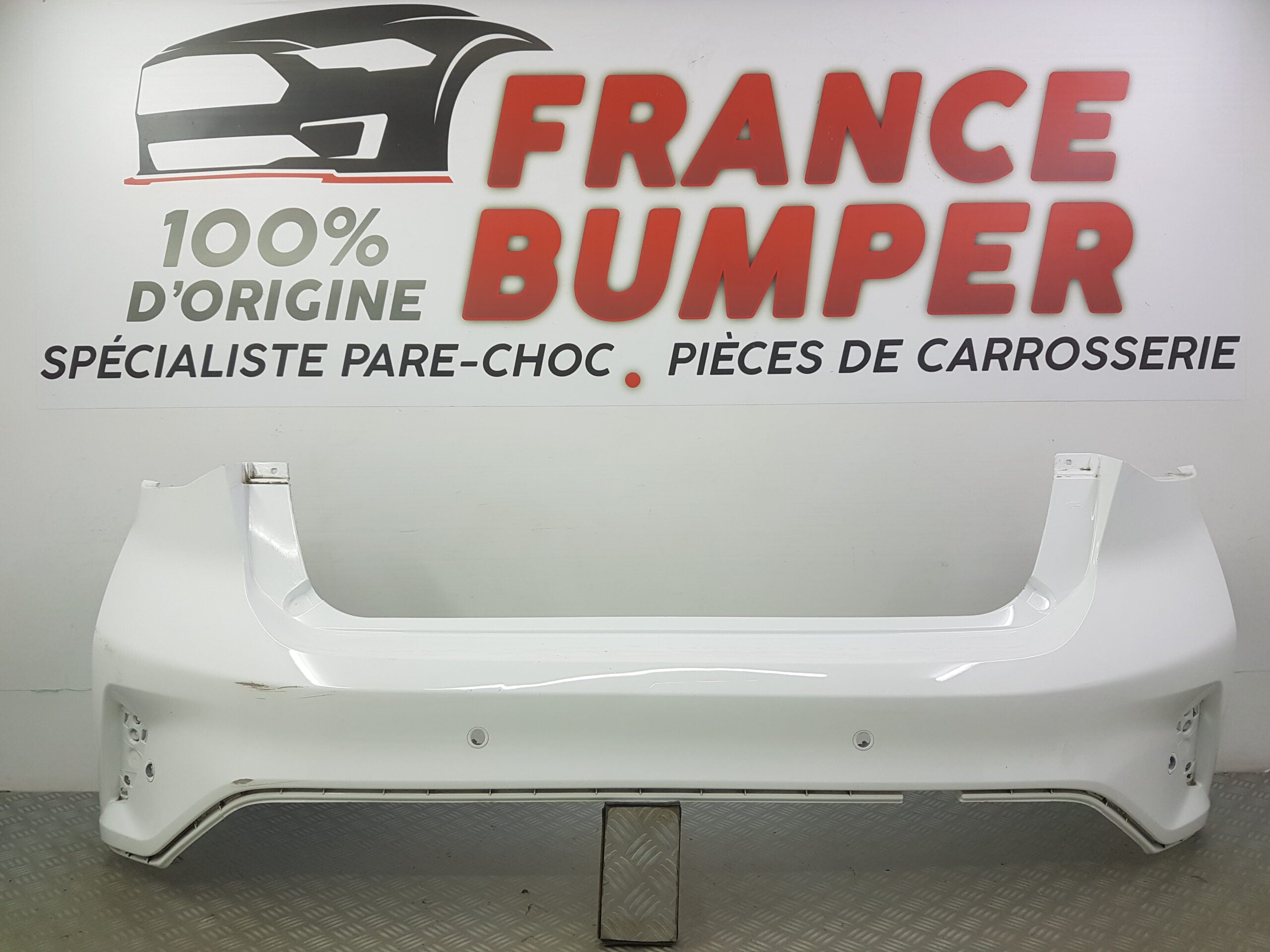 PARE CHOC ARRIERE FORD FOCUS IV FRANCE BUMPER