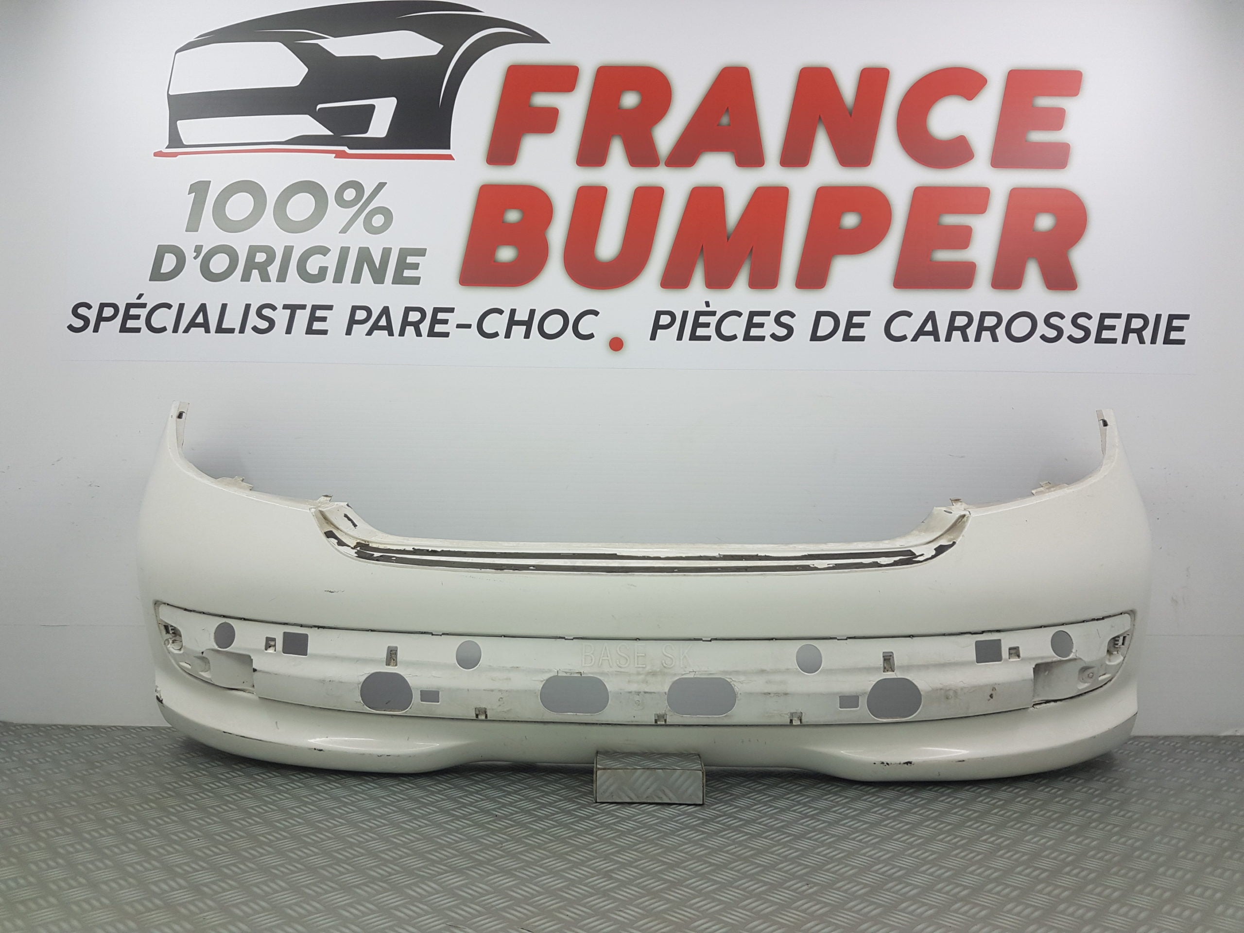 PARE CHOC ARRIERE PEUGEOT 207 SPORT FRANCE BUMPER