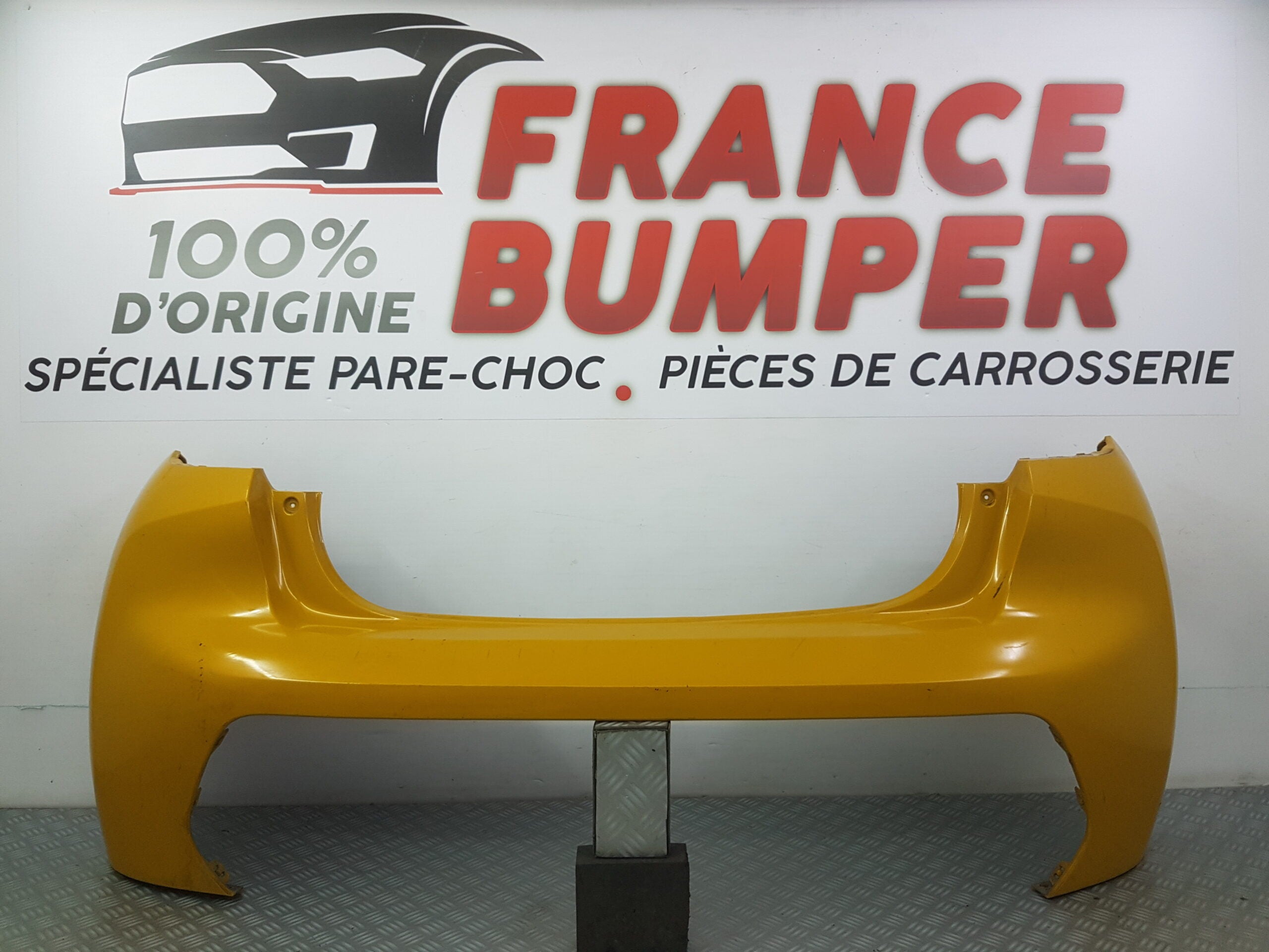 PARE CHOC ARRIERE PEUGEOT 208 II FRANCE BUMPER