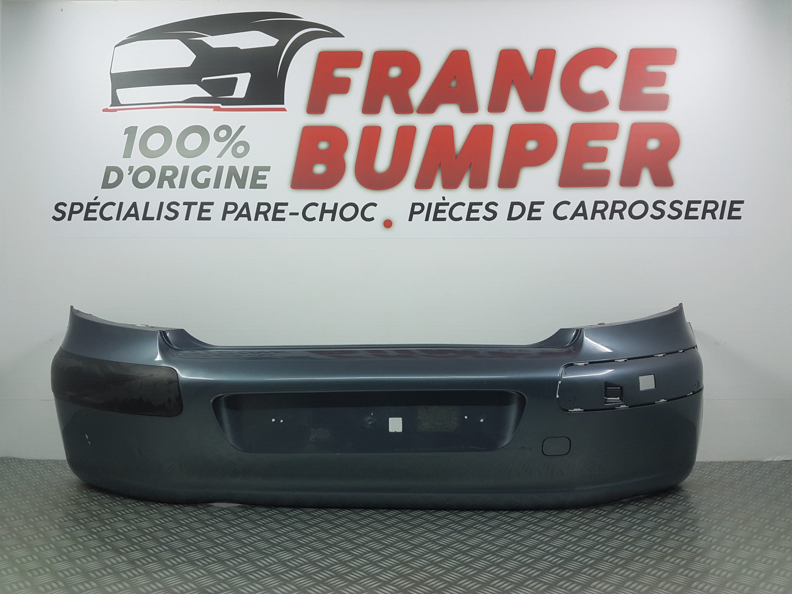 PARE CHOC ARRIERE PEUGEOT 307 PH2 FRANCE BUMPER