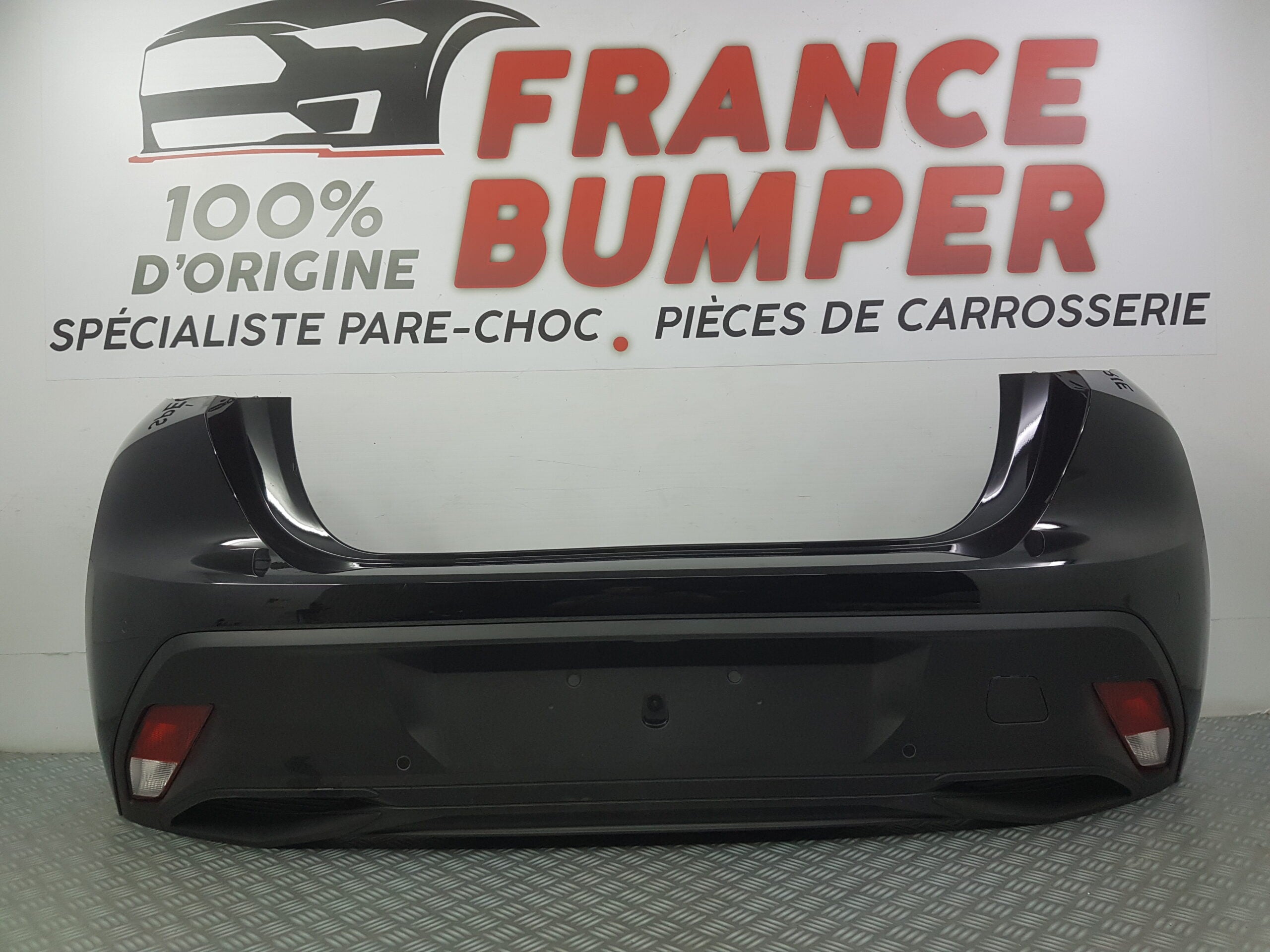 PARE CHOC ARRIERE PEUGEOT 308 III (BERLINE) COMPLET NEUF FRANCE BUMPER