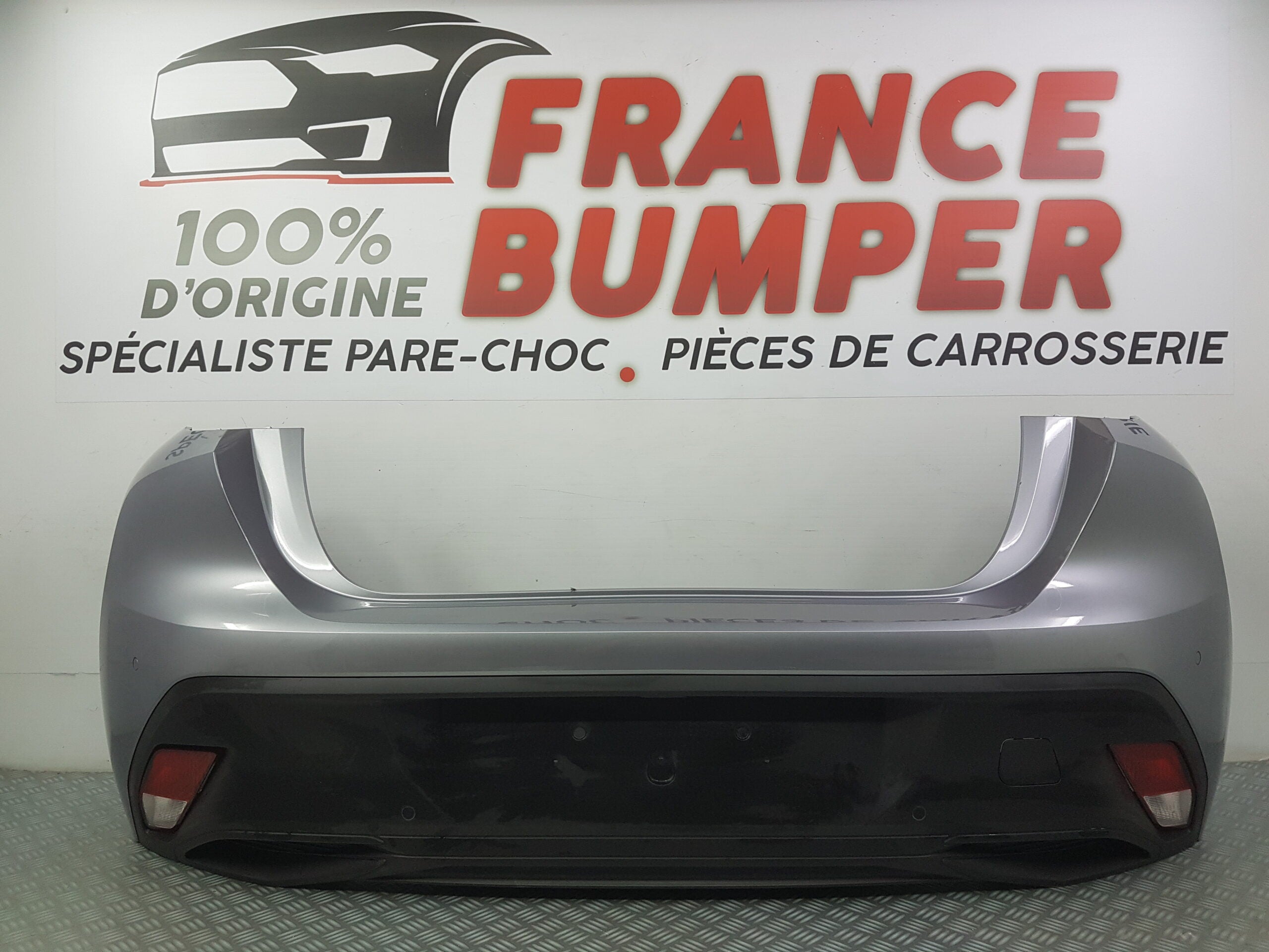 PARE CHOC ARRIERE PEUGEOT 308 III (BERLINE) COMPLET NEUF FRANCE BUMPER