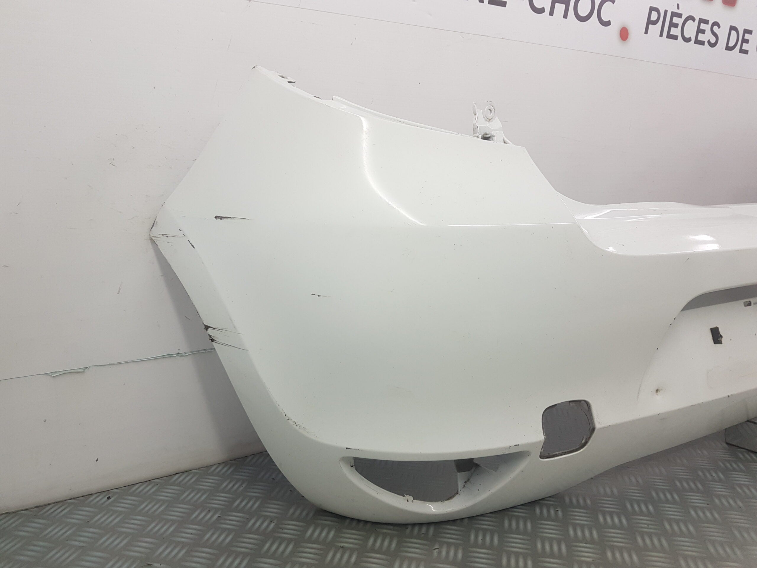 PARE CHOC ARRIERE RENAULT CLIO 3 PH2 FRANCE BUMPER