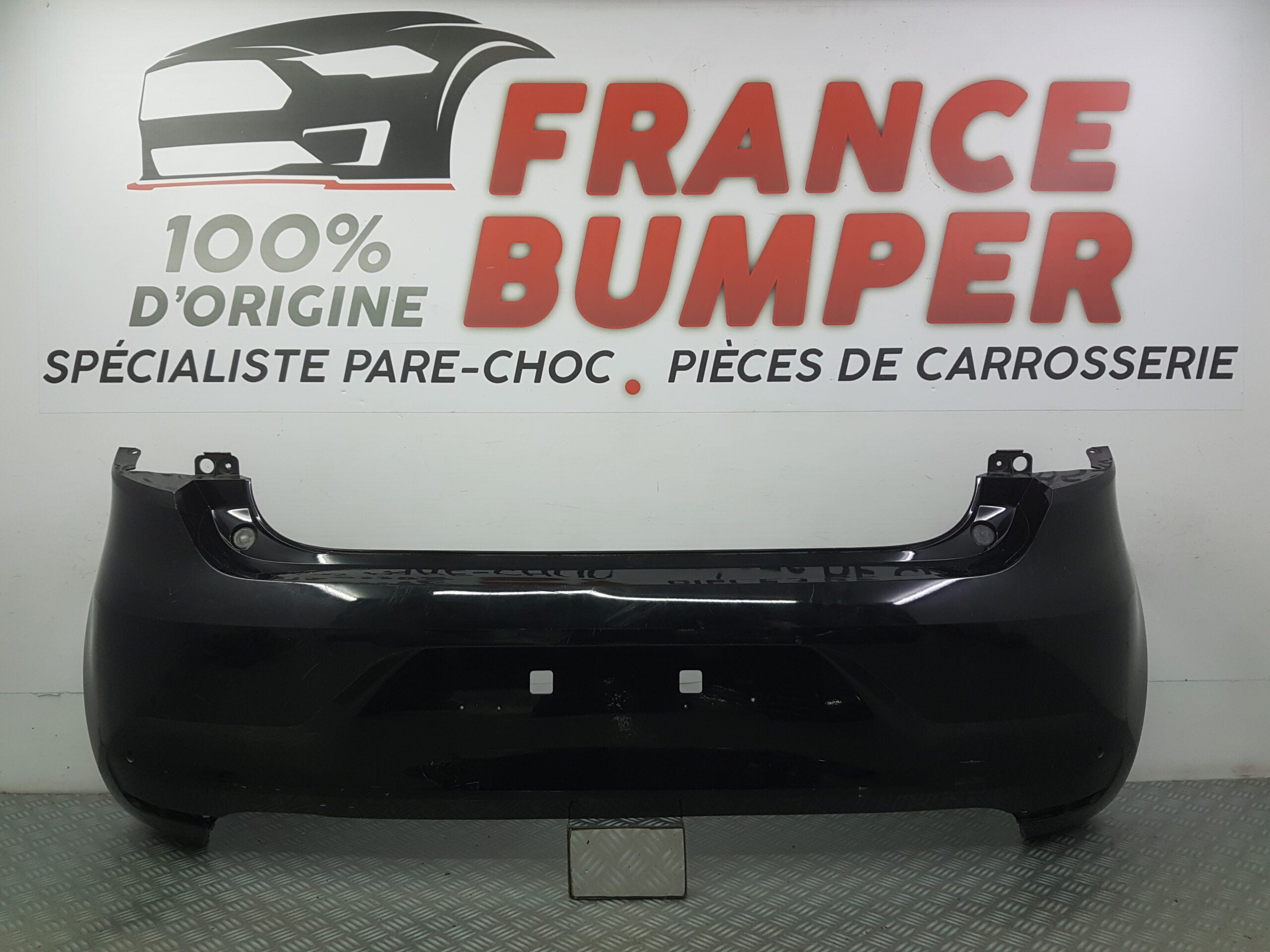 PARE CHOC ARRIERE RENAULT CLIO 5 FRANCE BUMPER