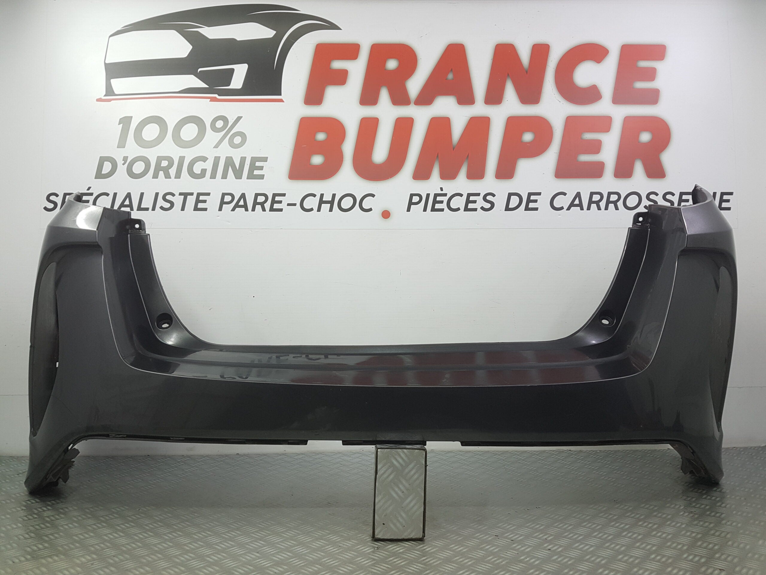 PARE CHOC ARRIERE TOYOTA PRIUS PRIME *** FRANCE BUMPER