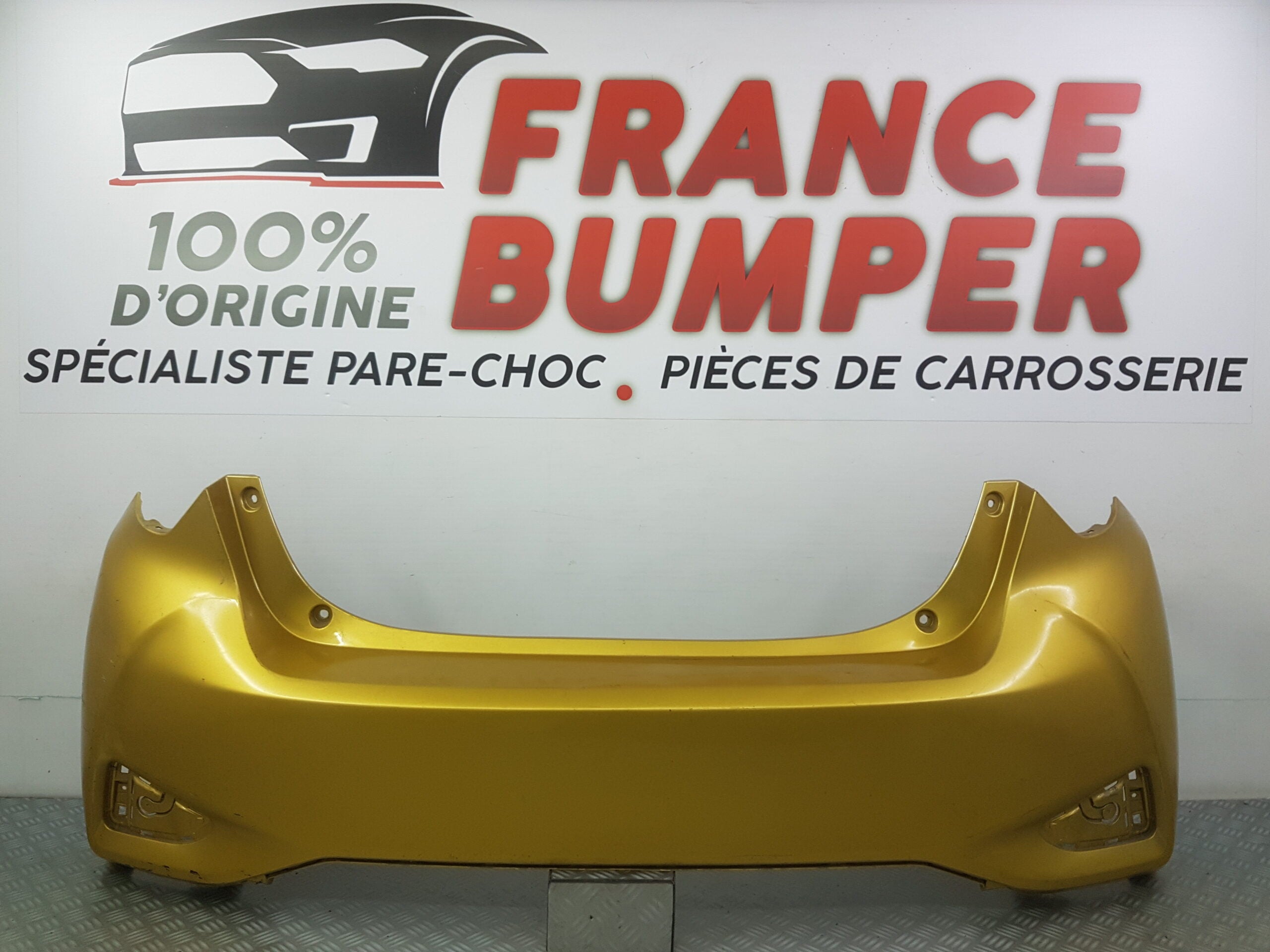 PARE CHOC ARRIERE TOYOTA YARIS 3 PH3 FRANCE BUMPER