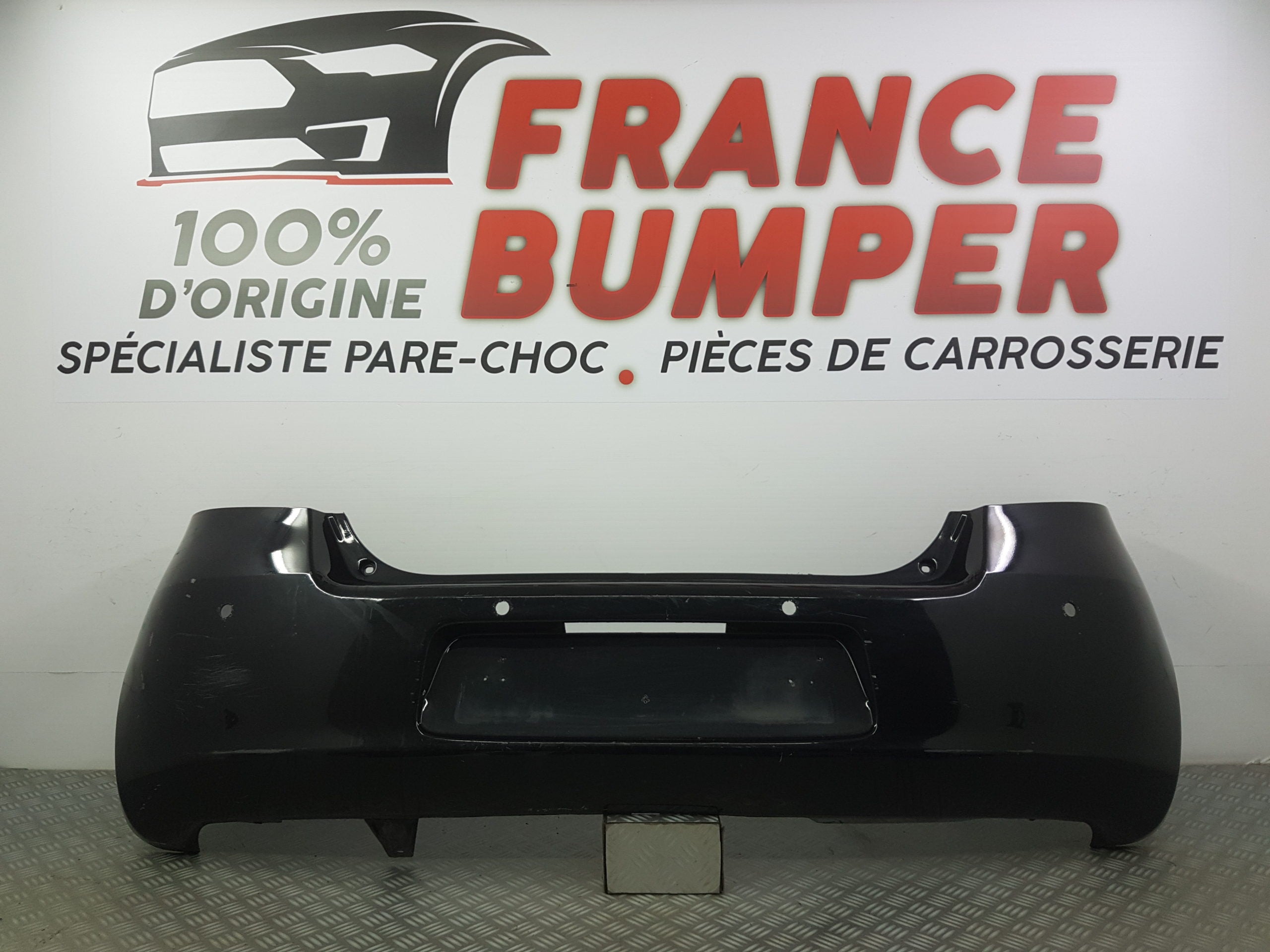 PARE CHOC ARRIERE TOYOTA YARIS II PH1 FRANCE BUMPER