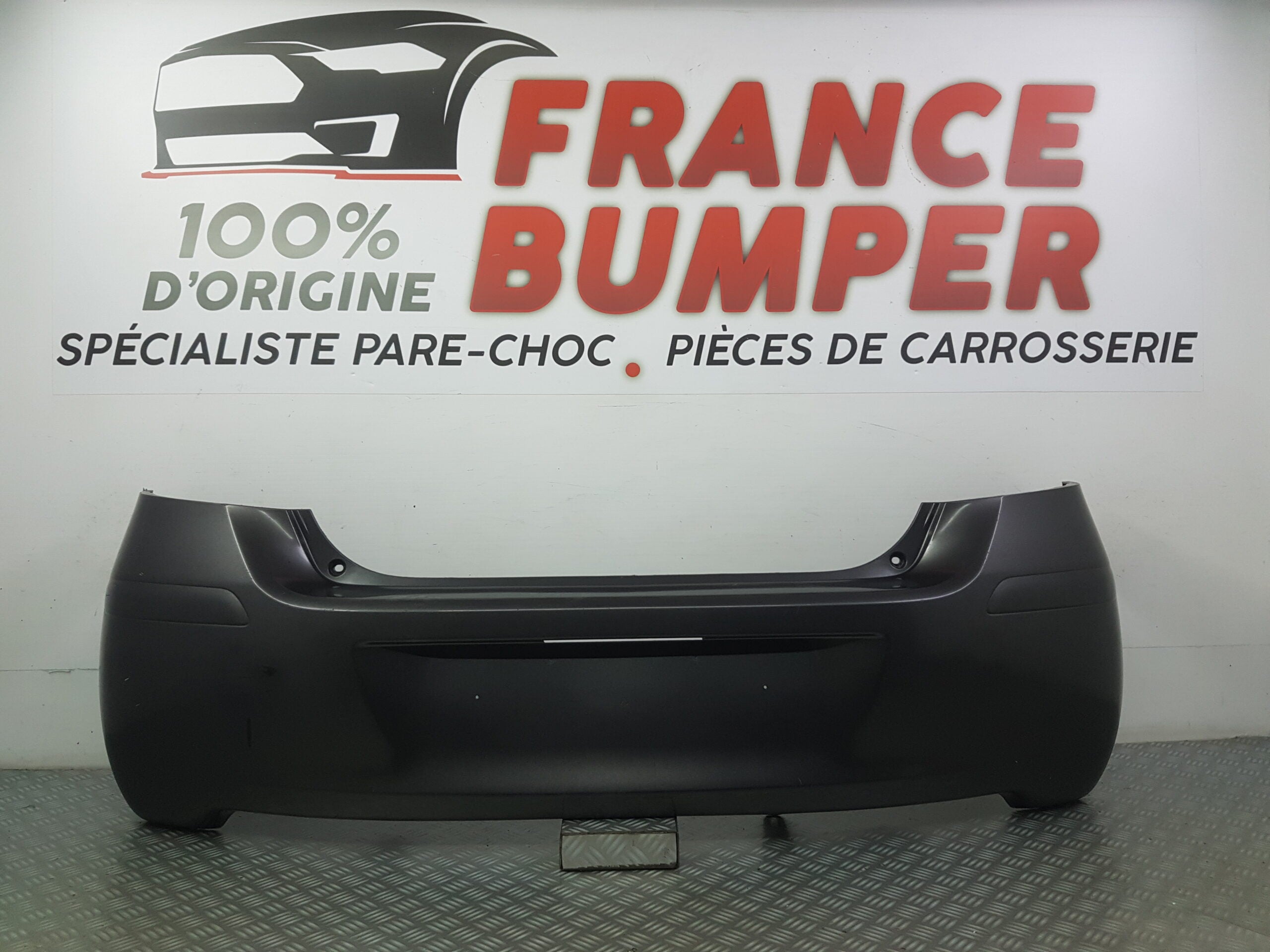 PARE CHOC ARRIERE TOYOTA YARIS II PH2 FRANCE BUMPER